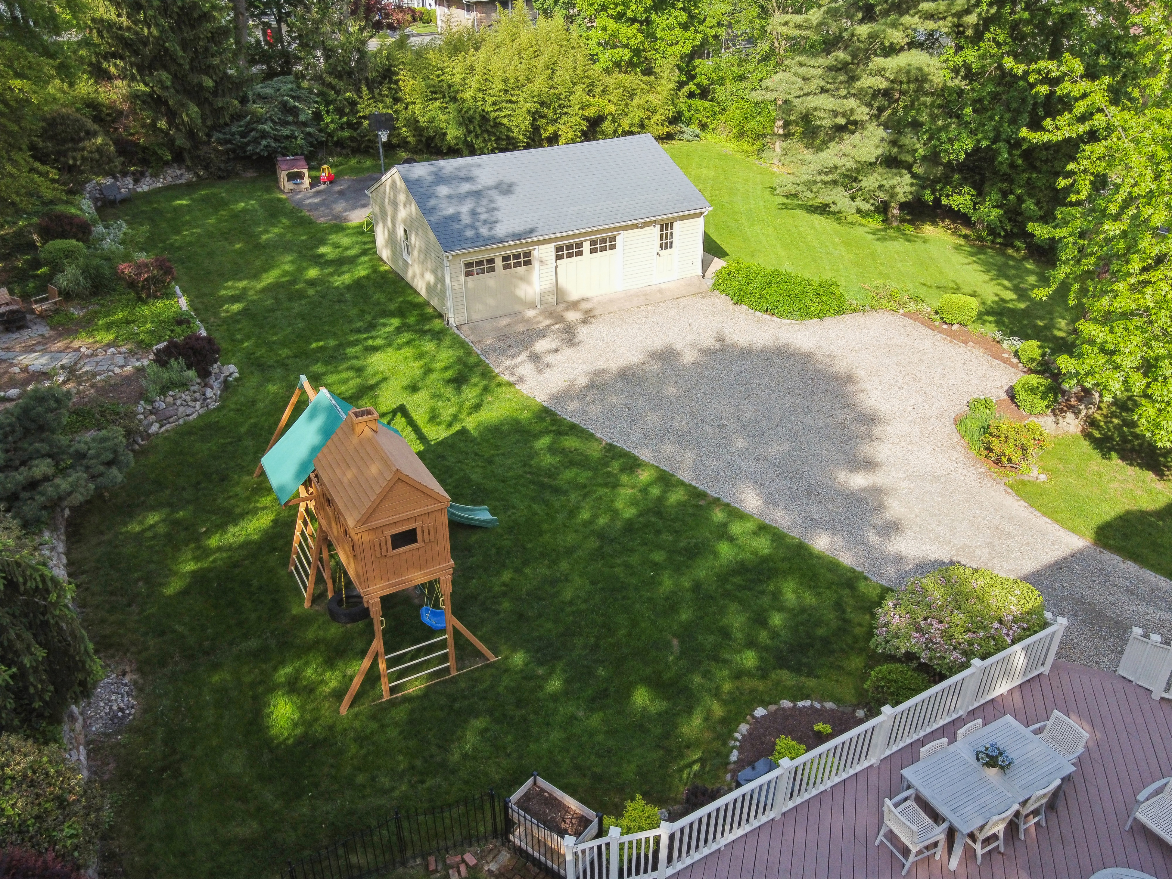 59 Mountain Avenue 