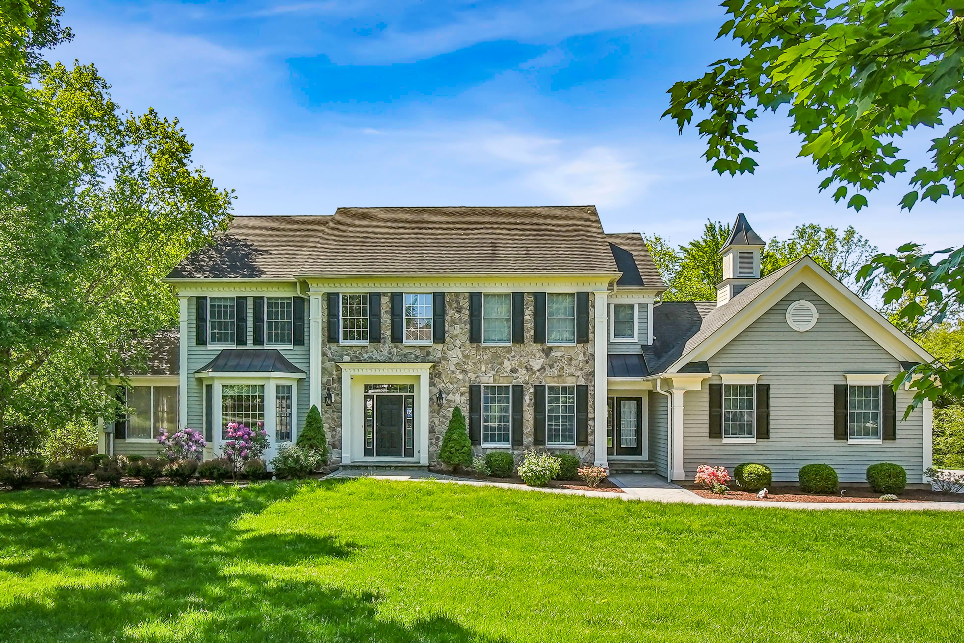 30 Clairvaux Court 