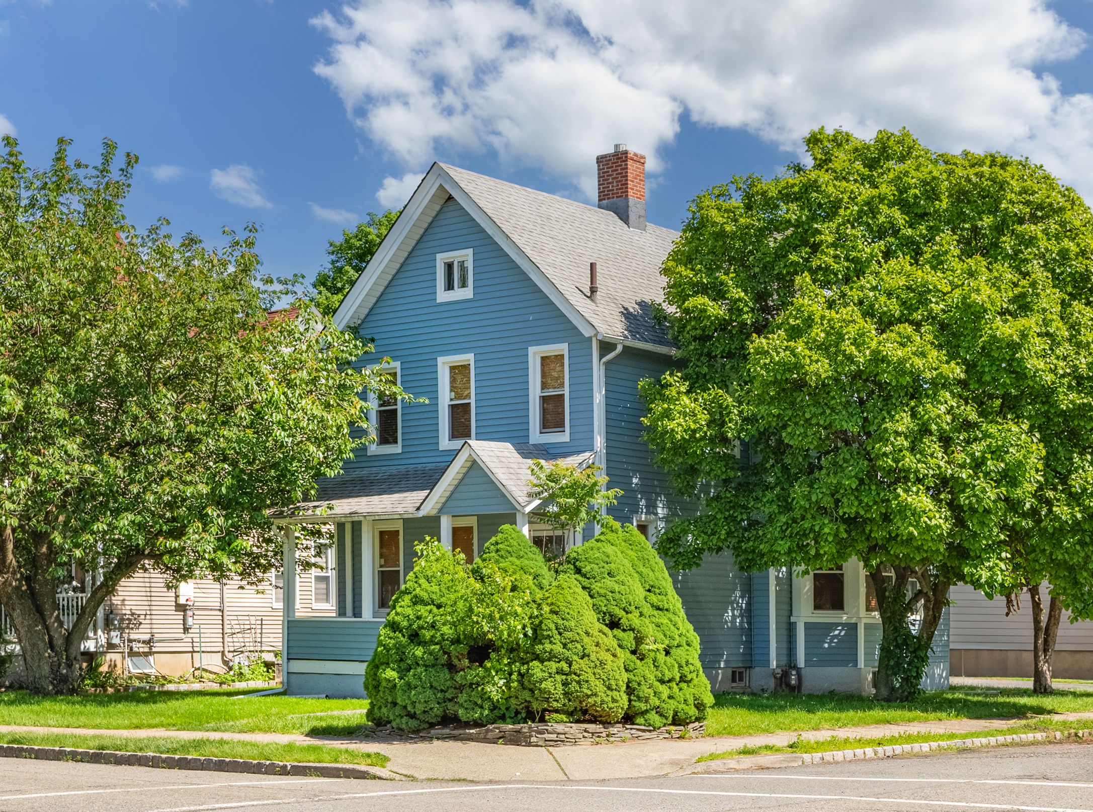 50 Richards Avenue 