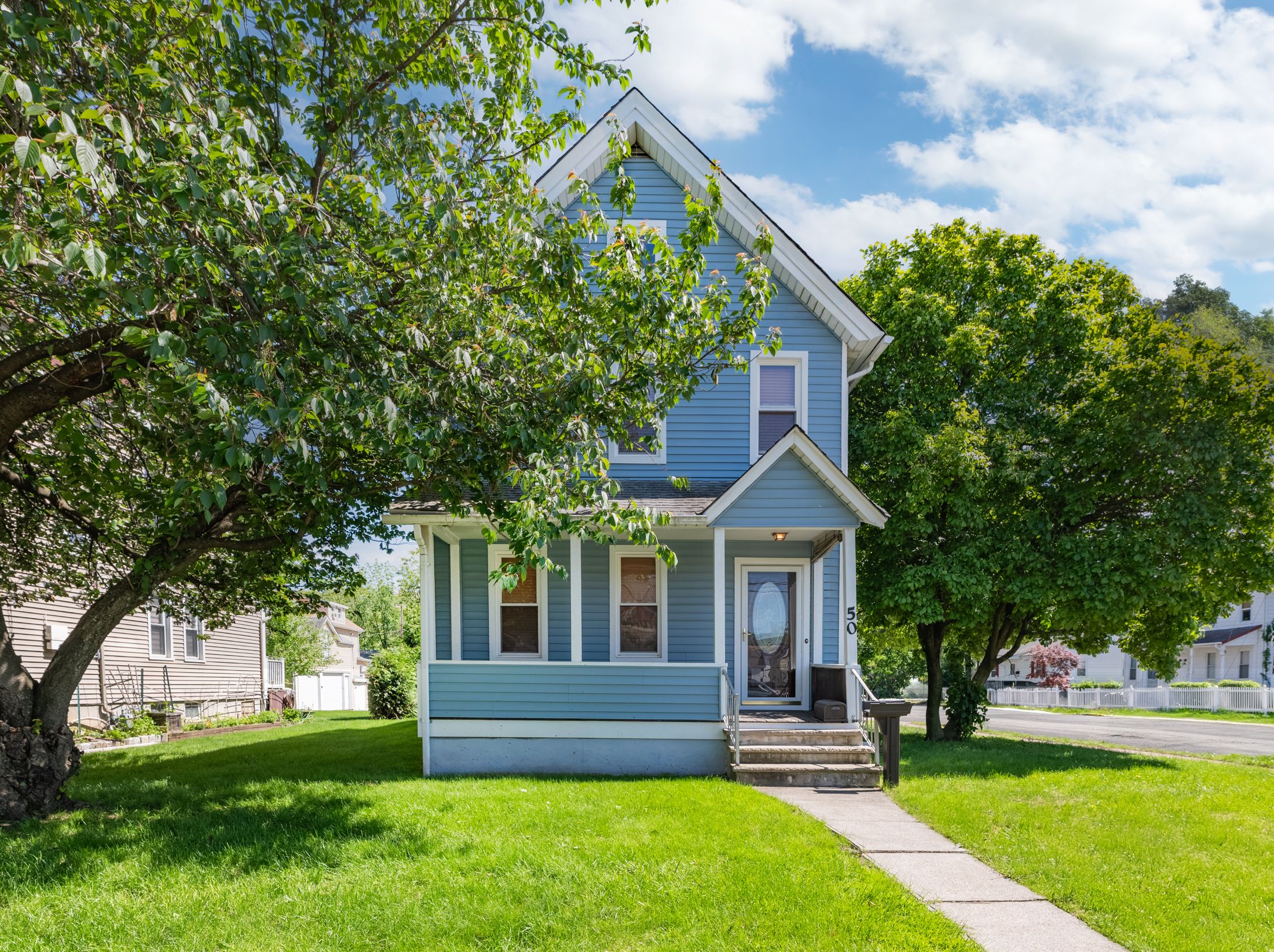 50 Richards Avenue 