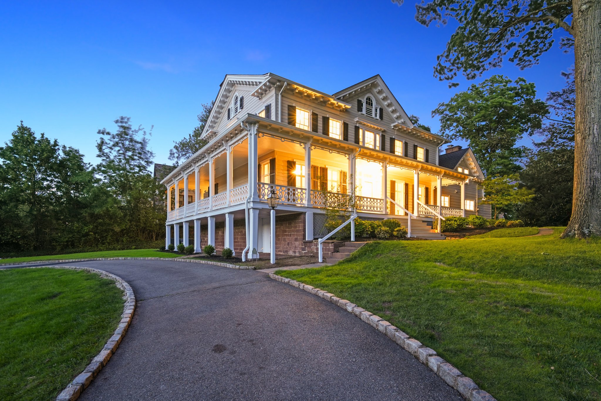 249 Valley Road 