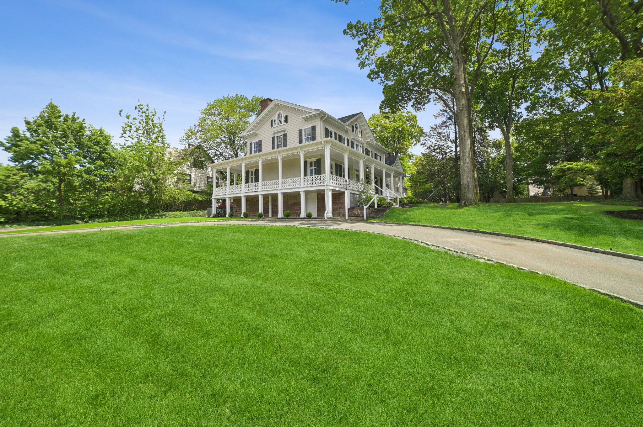 249 Valley Road 