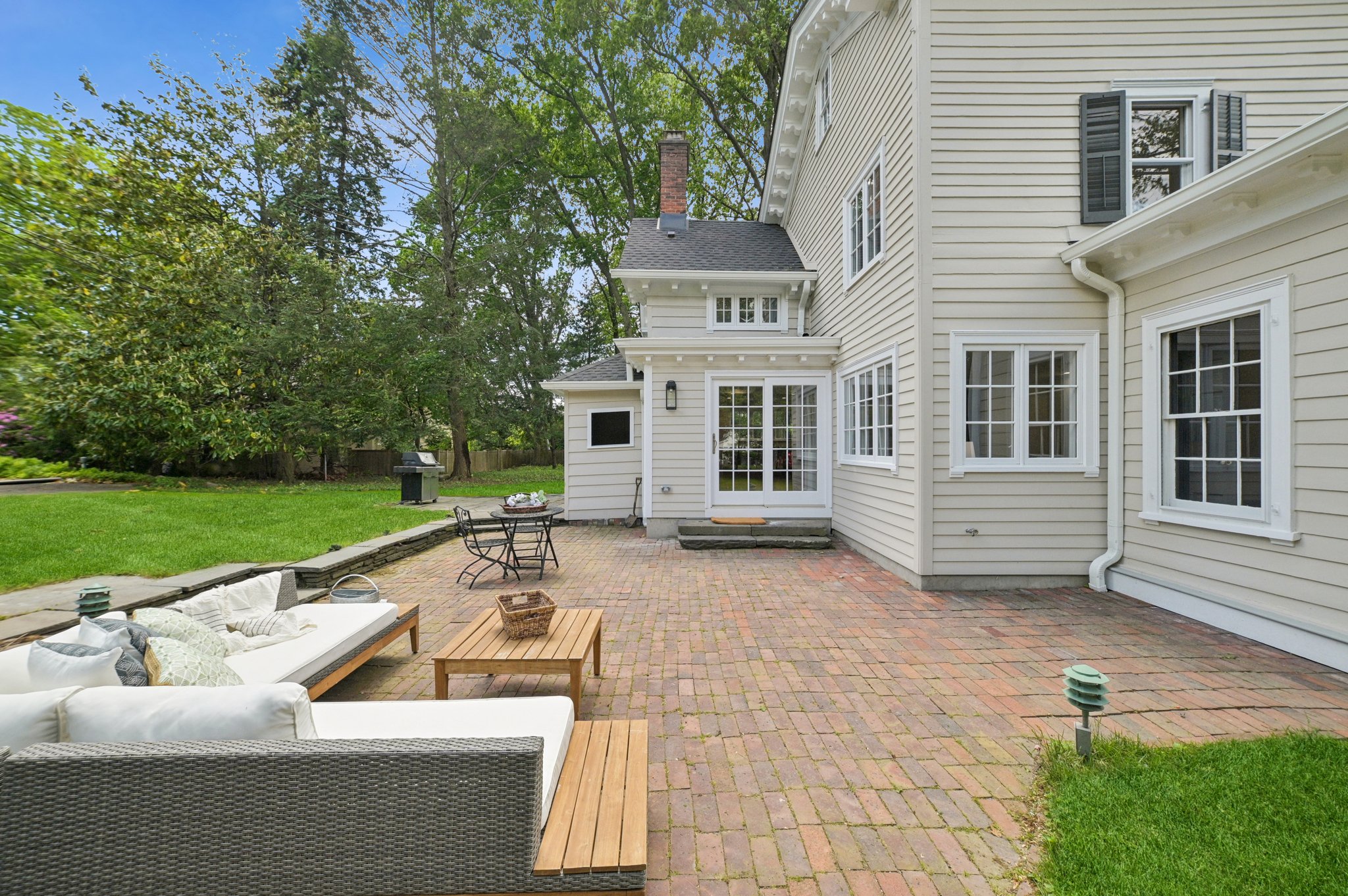 249 Valley Road 