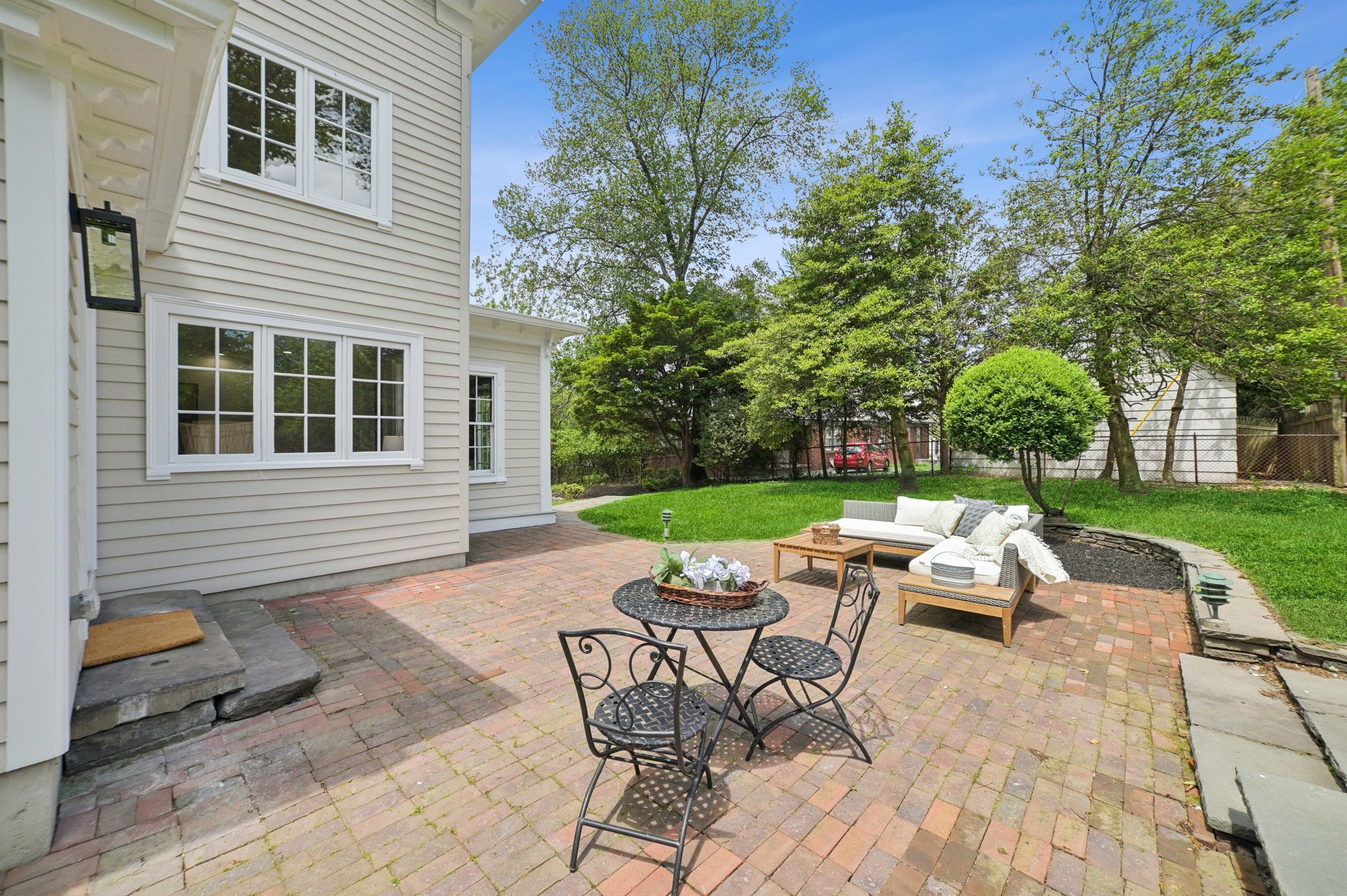 249 Valley Road 
