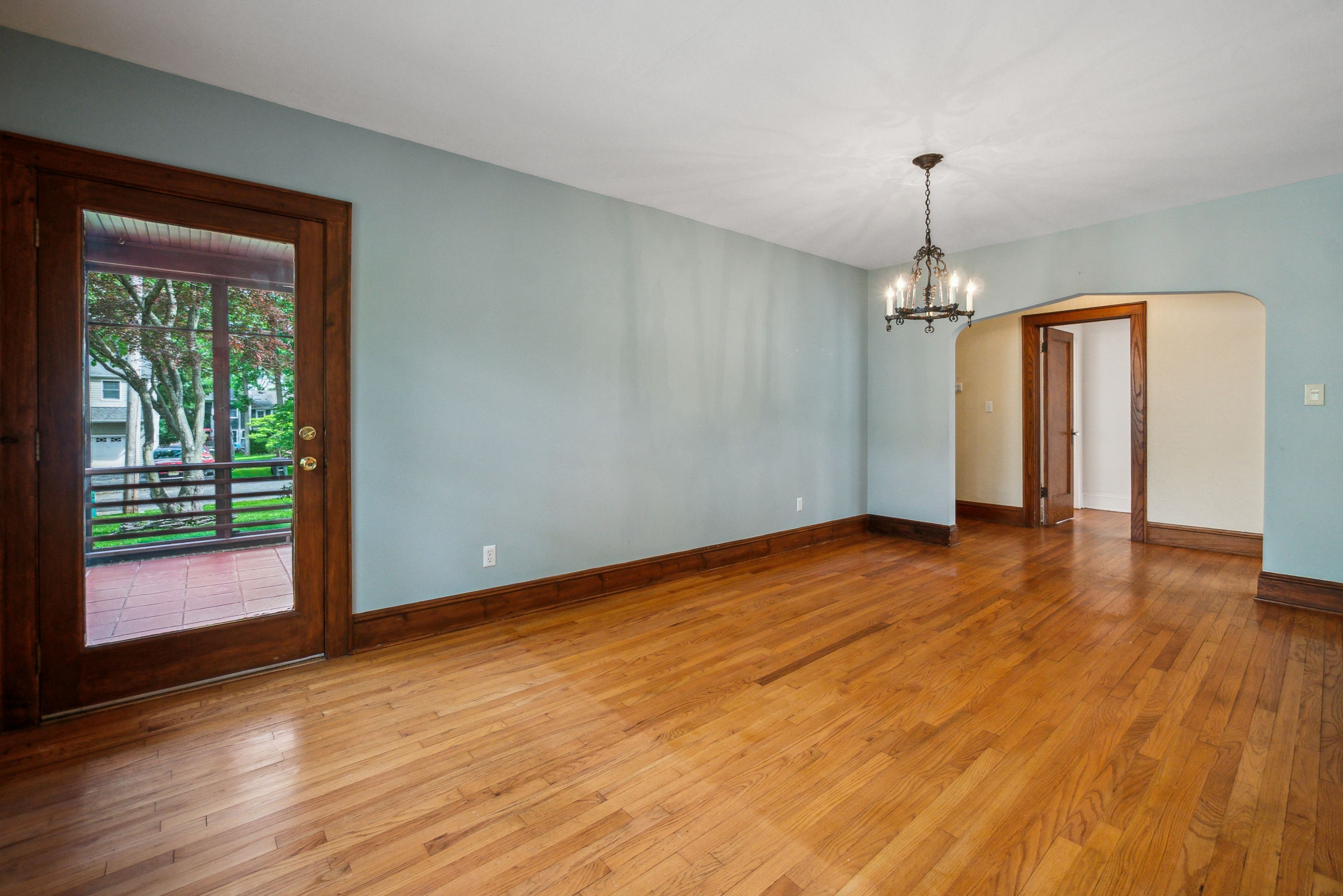 7 Webster Avenue 
