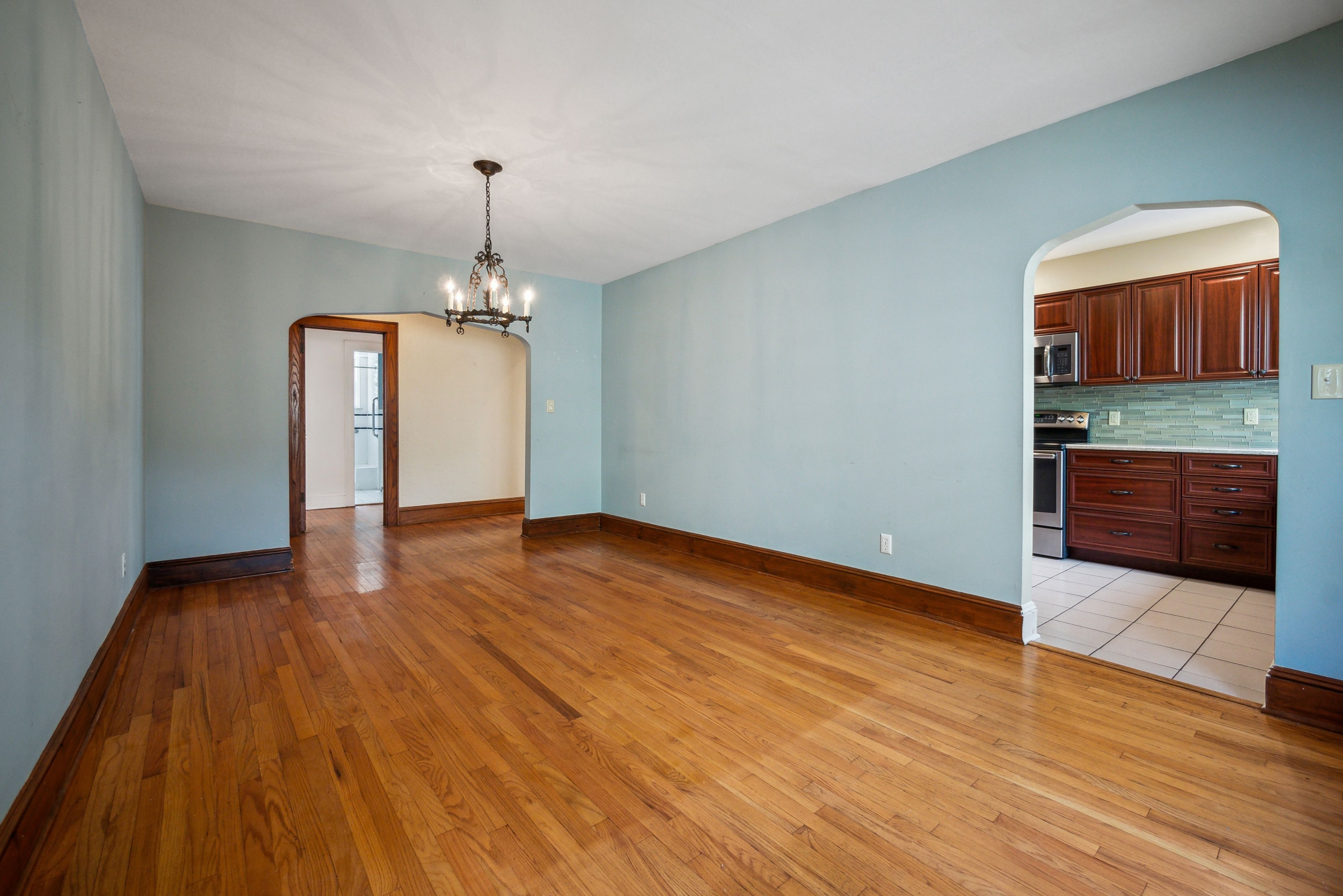 7 Webster Avenue 