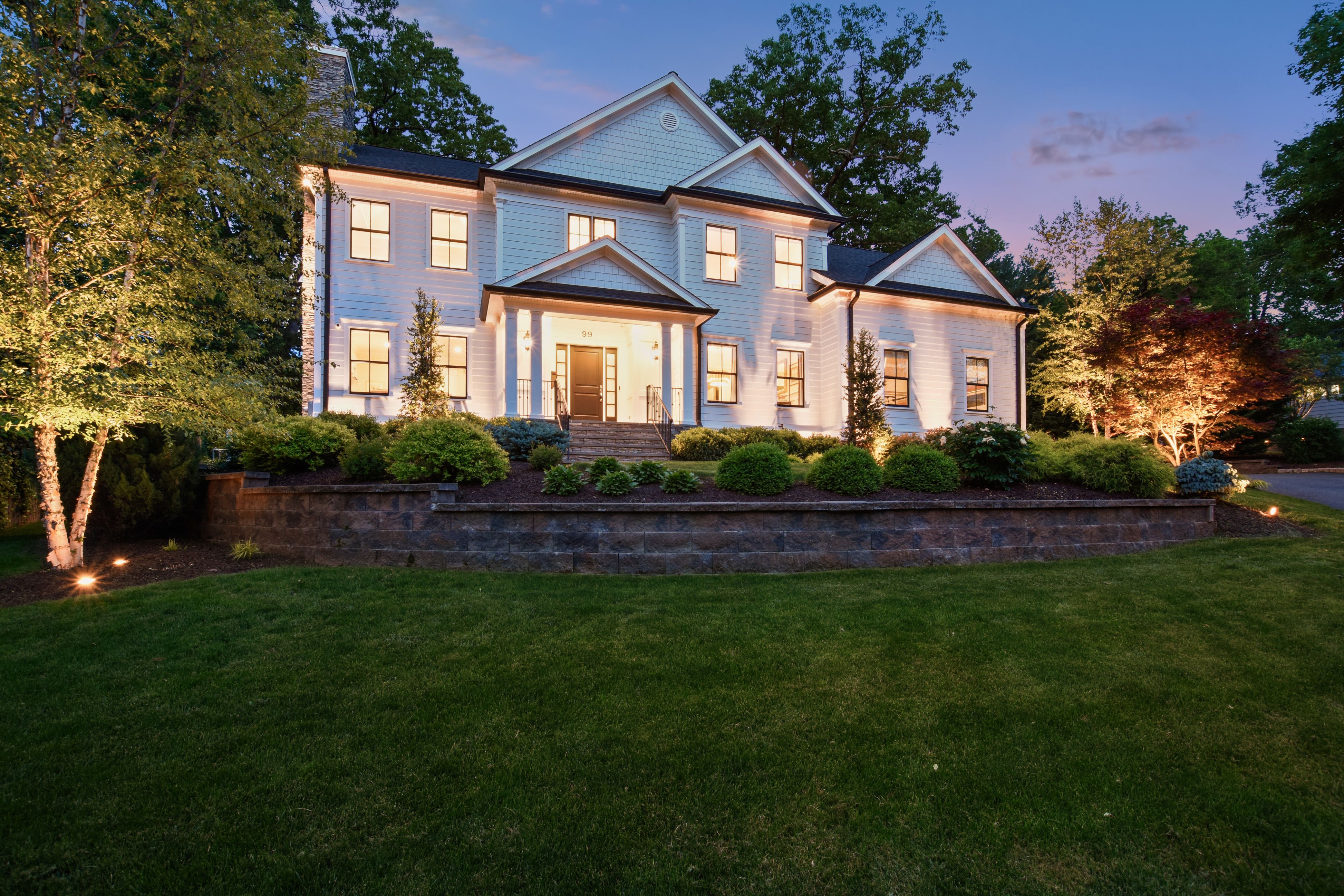 99 Fernwood Road 