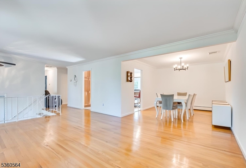 37 King George Rd