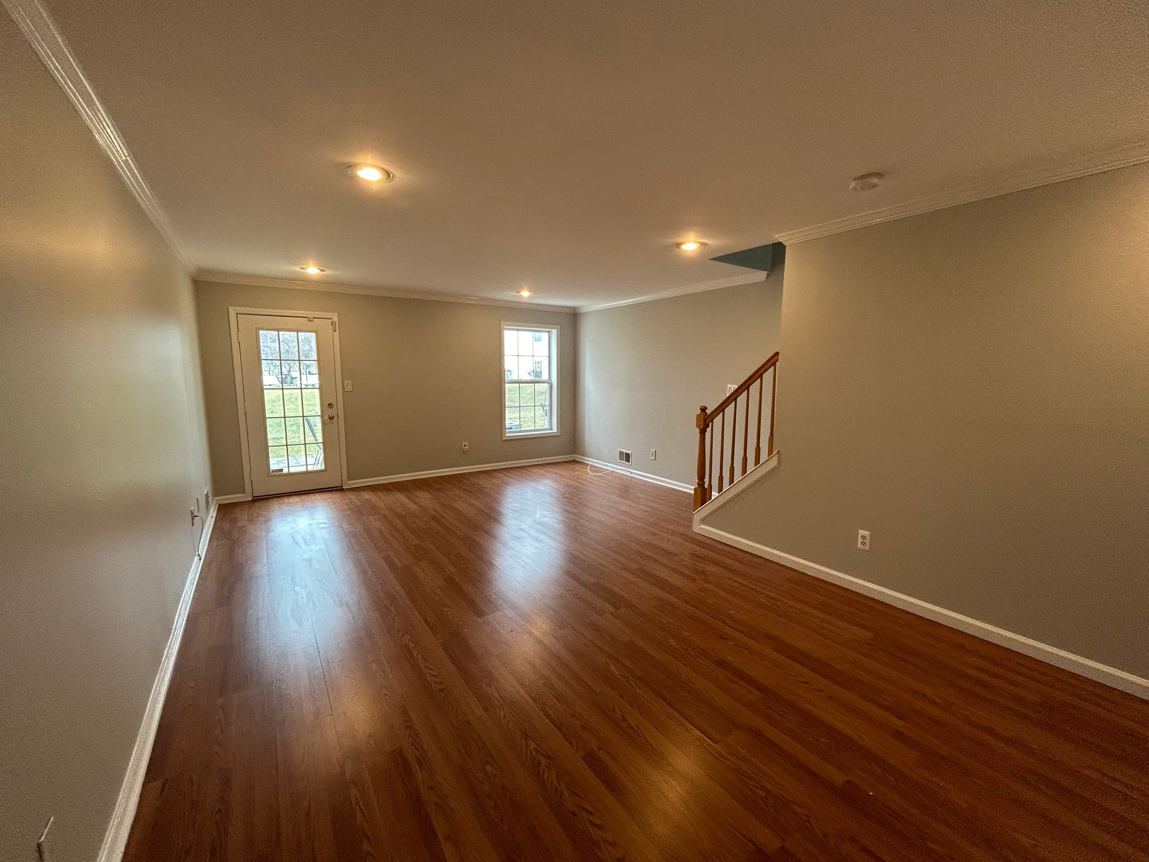 450 Hartford Drive 