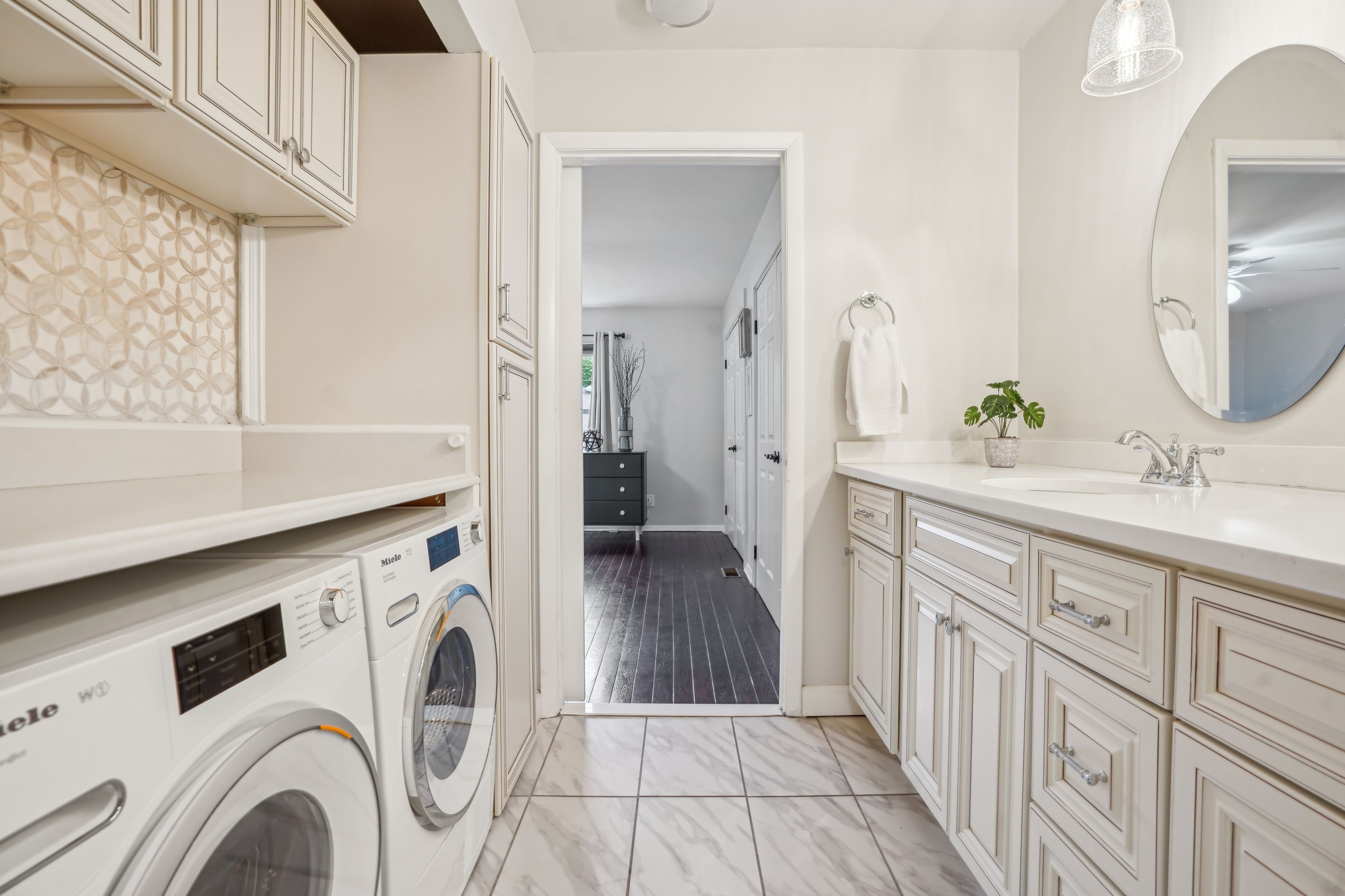 361 Claremont Avenue Unit #C6103 