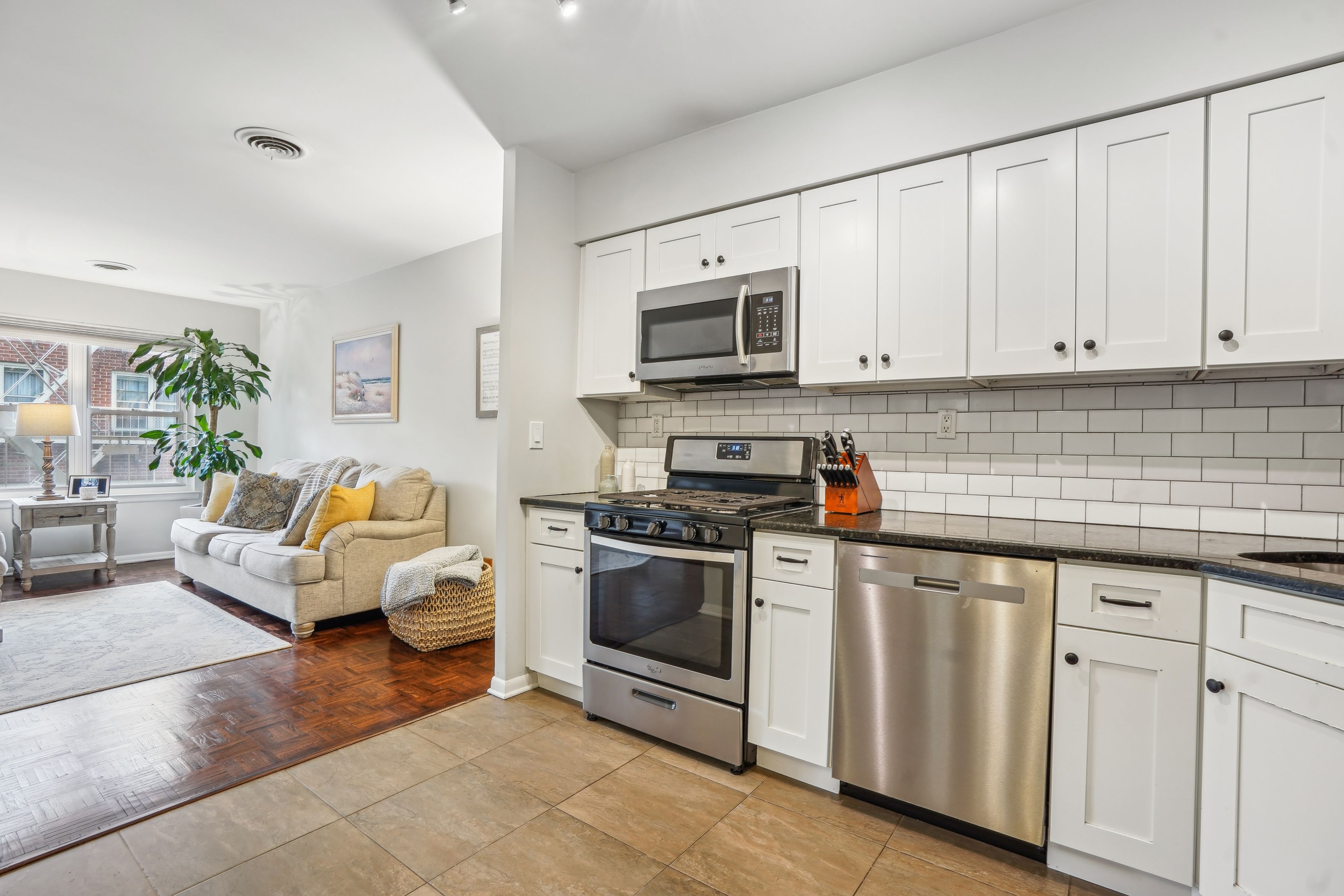 361 Claremont Avenue Unit #C6103 