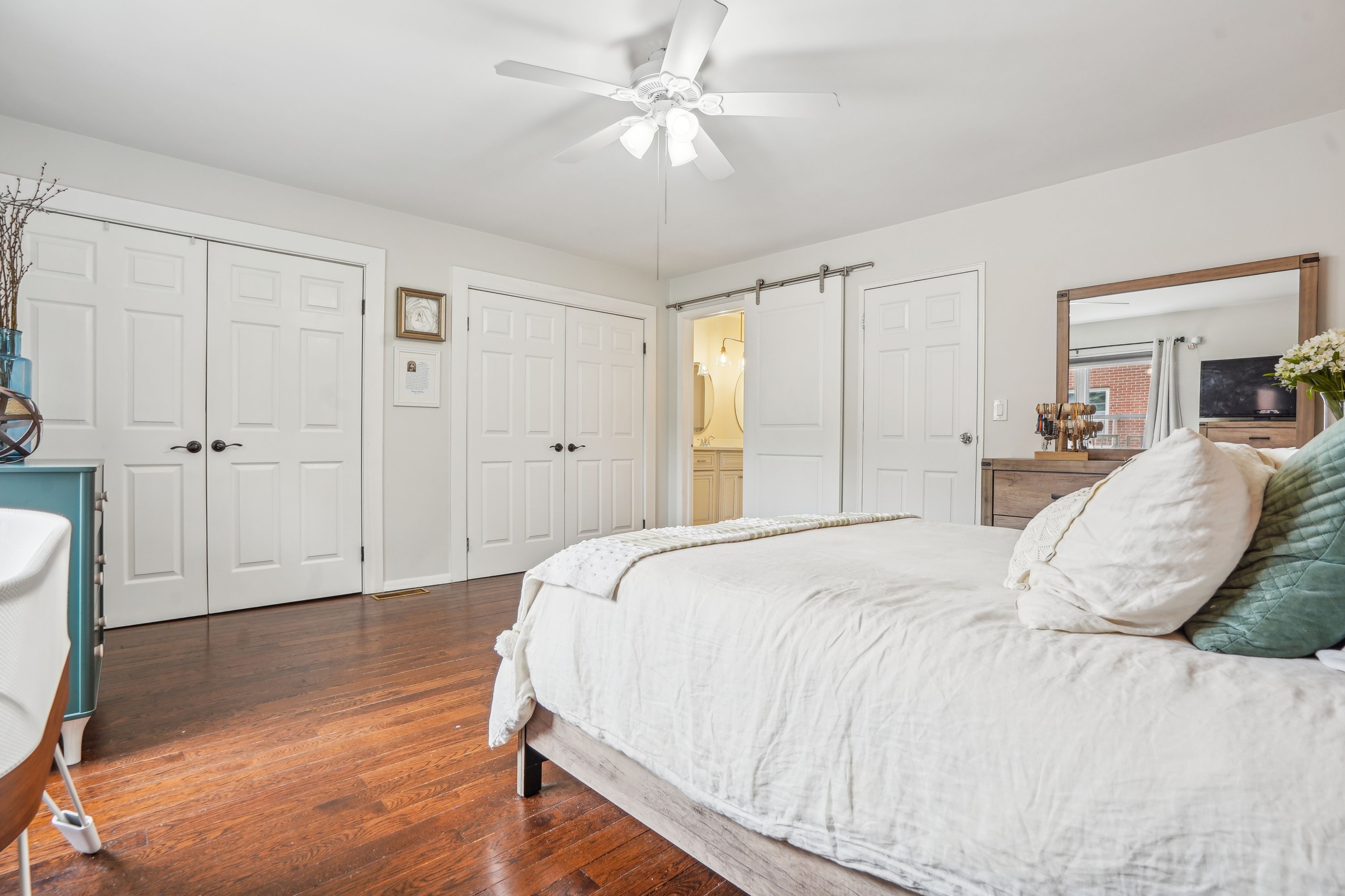 361 Claremont Avenue Unit #C6103 