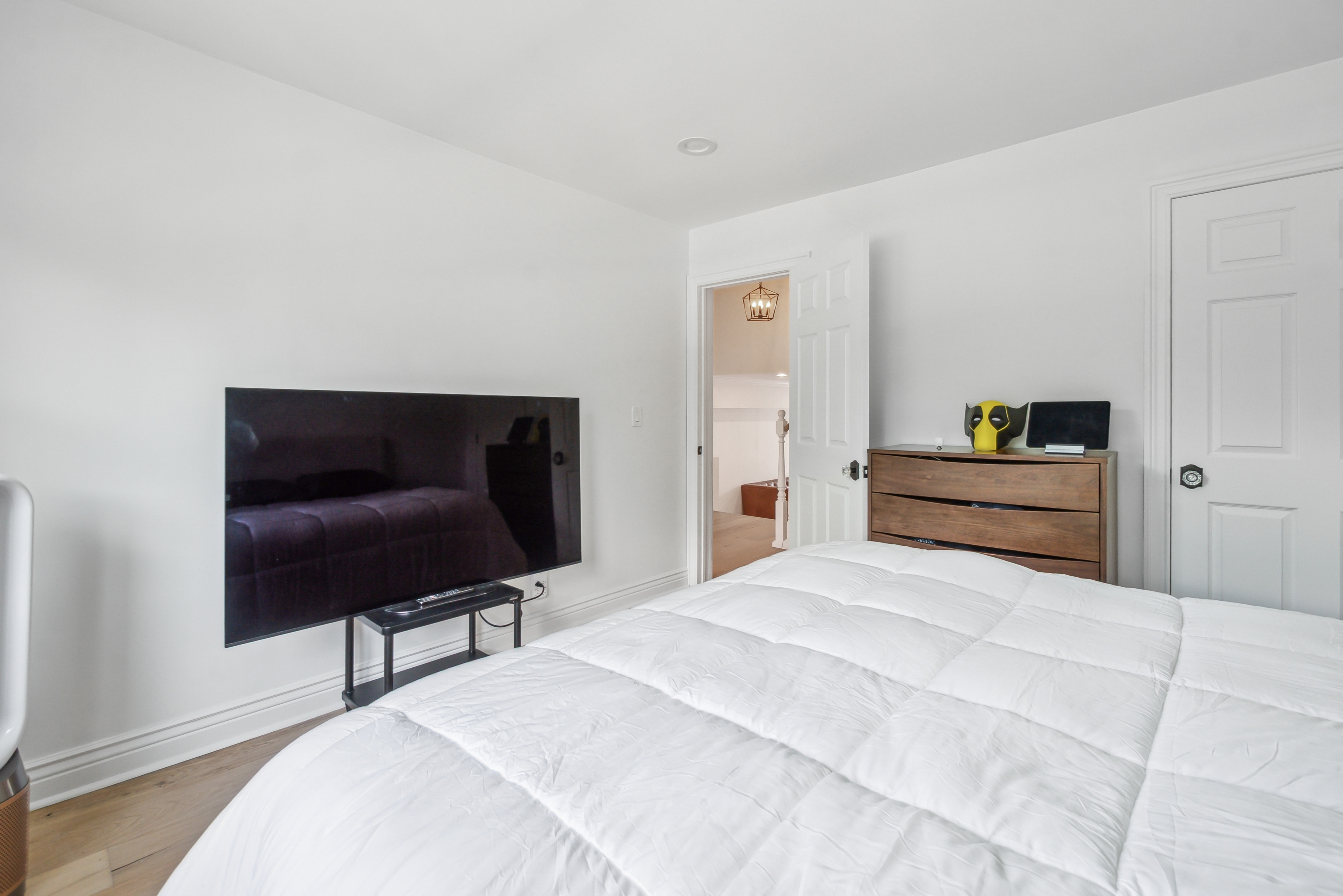 29 Upper Mountain Avenue Unit 4