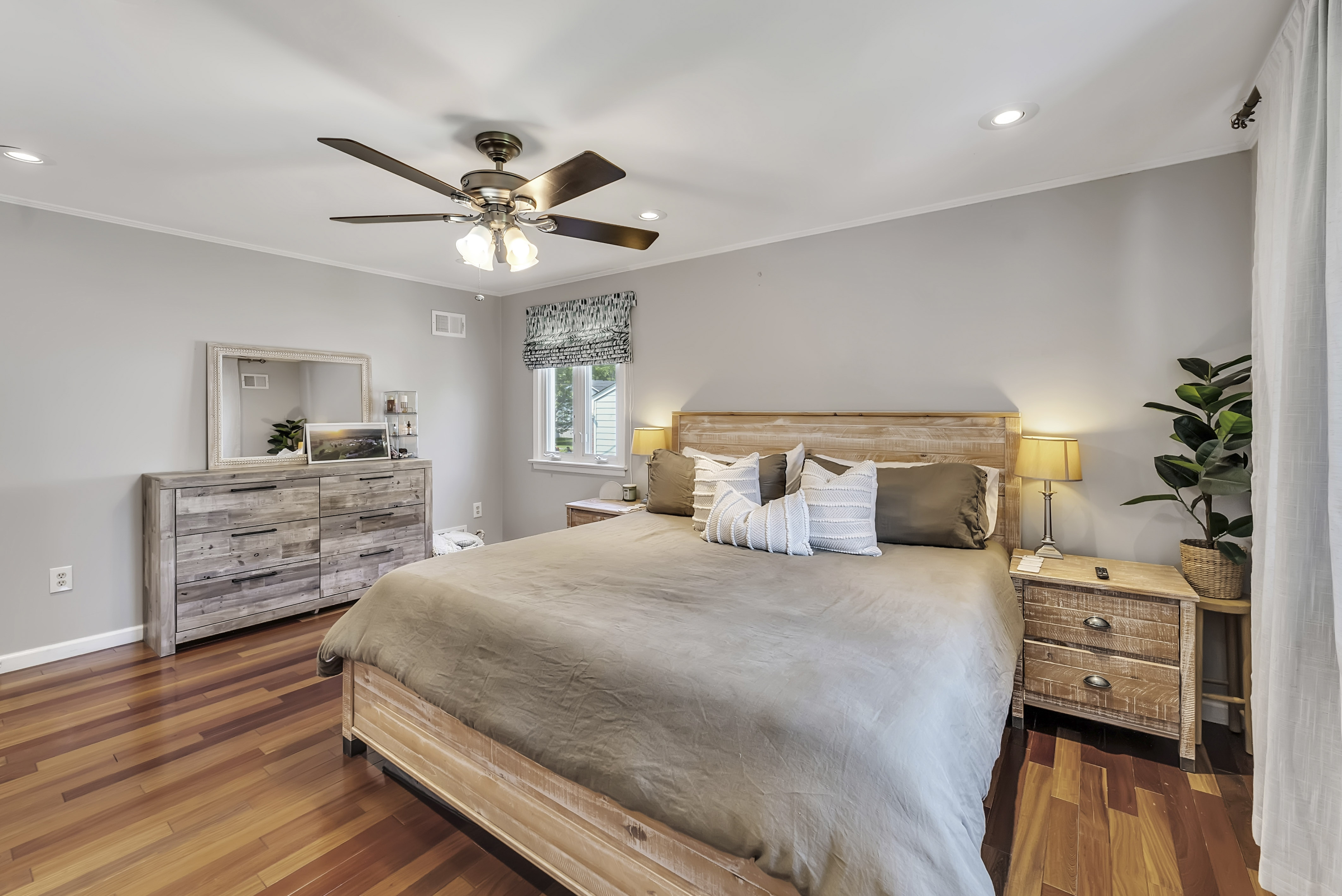 86 Belmont Avenue 