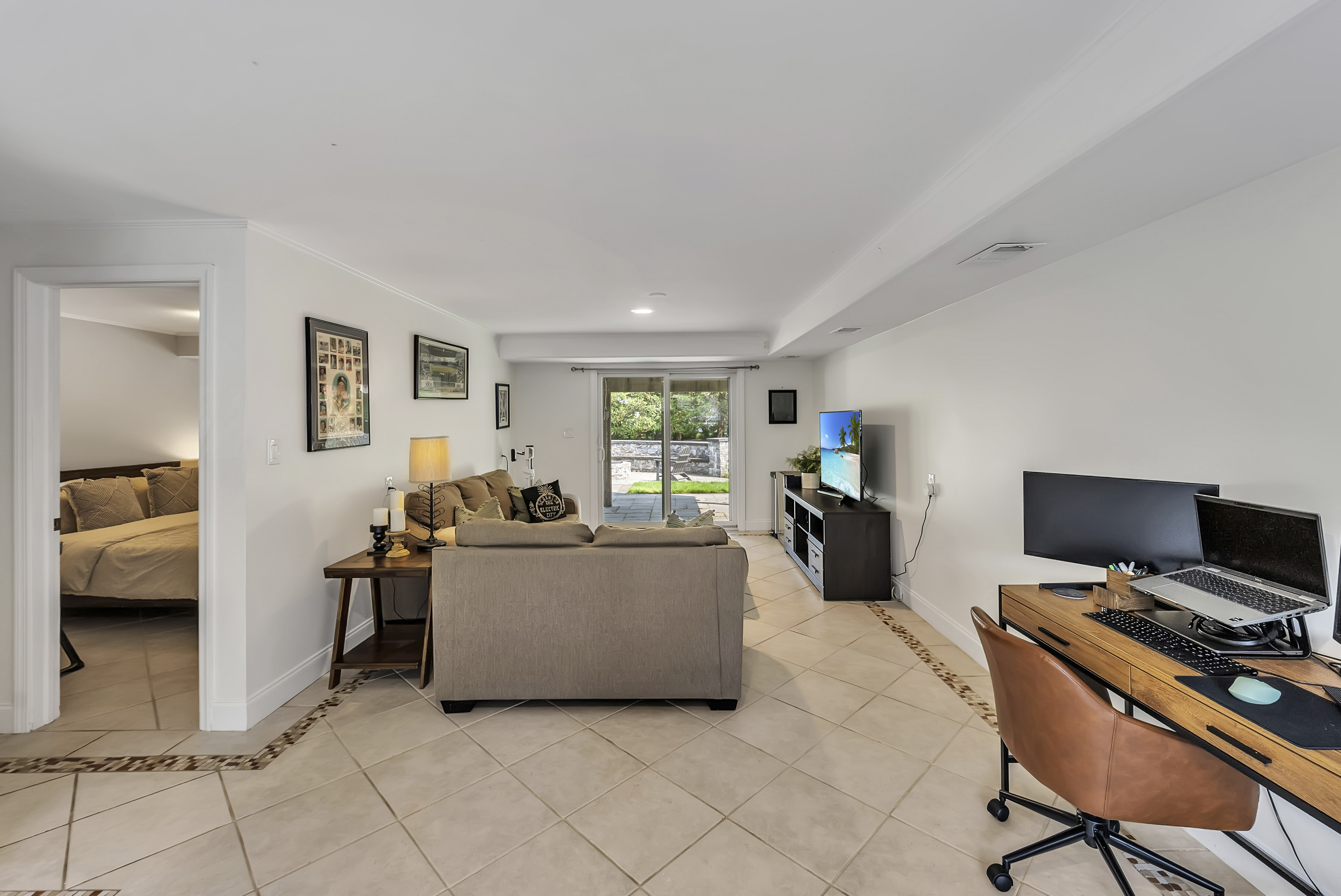 86 Belmont Avenue 