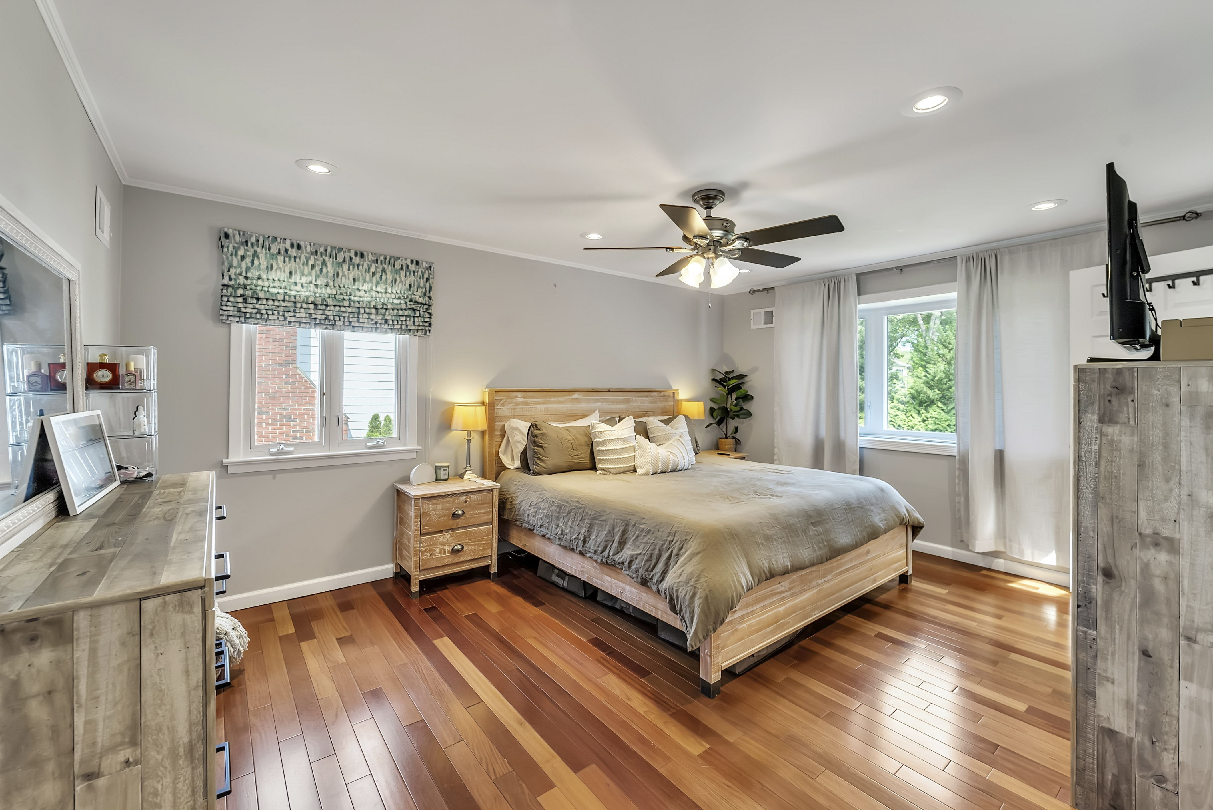 86 Belmont Avenue 