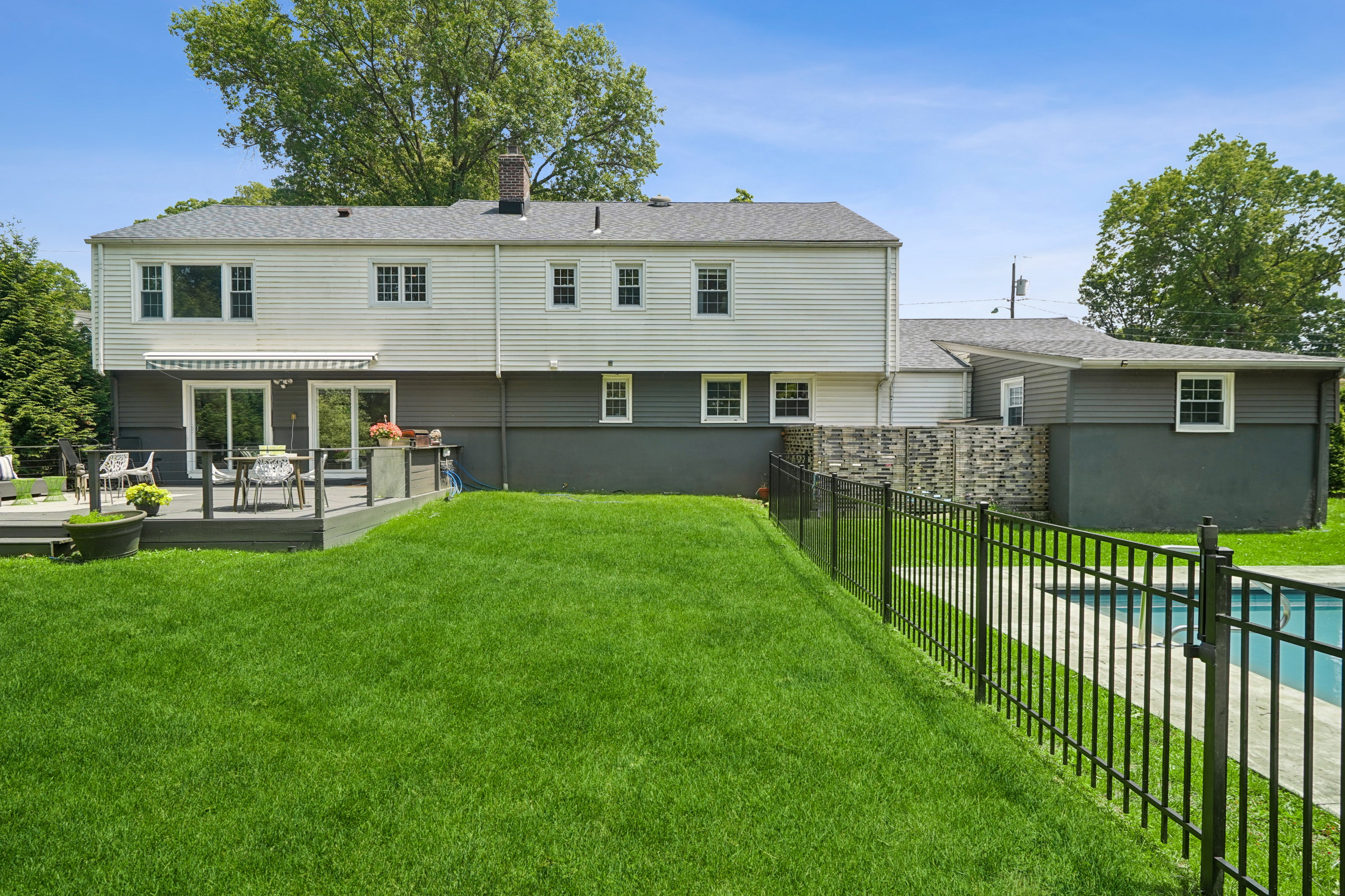 41 Ferris Drive 