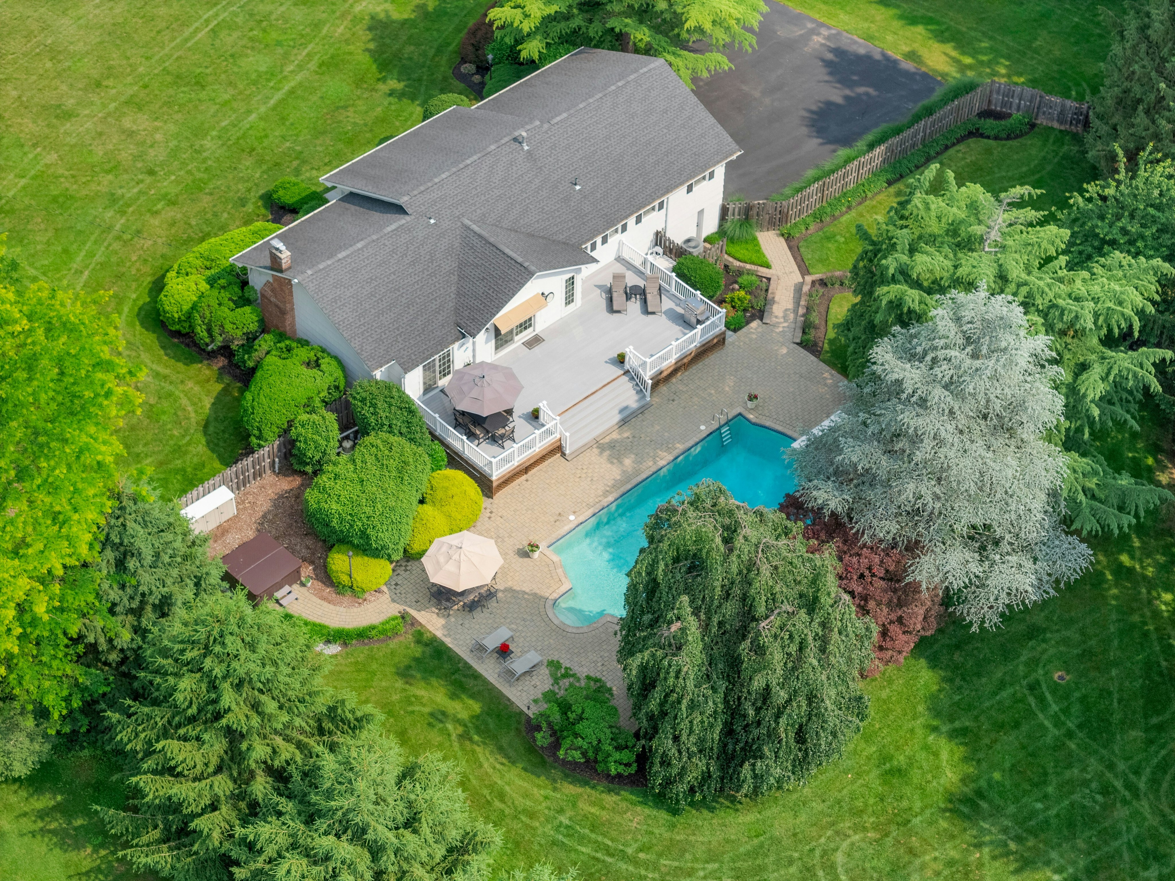 35 Hilltop Circle 