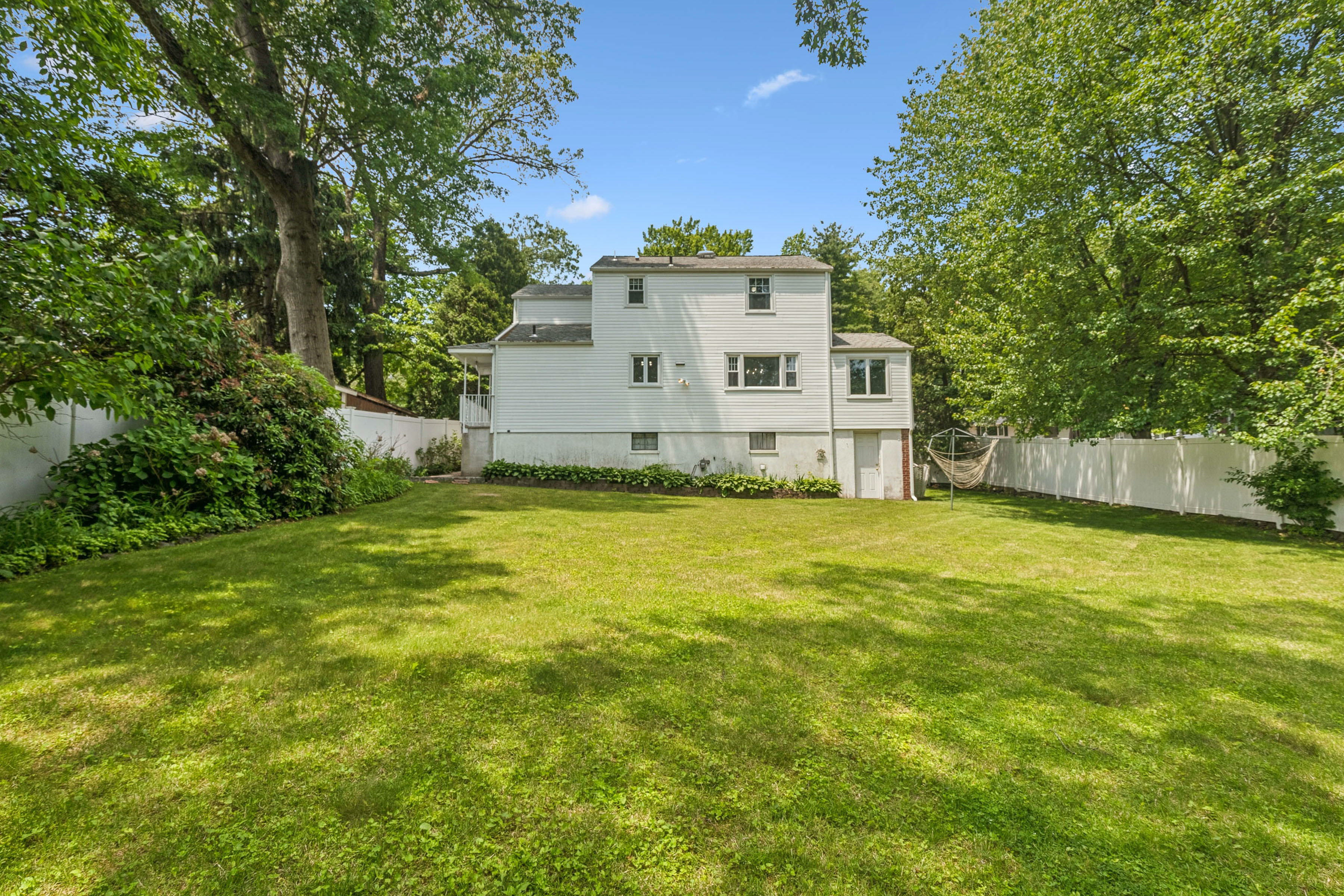 371 Fairview Avenue 