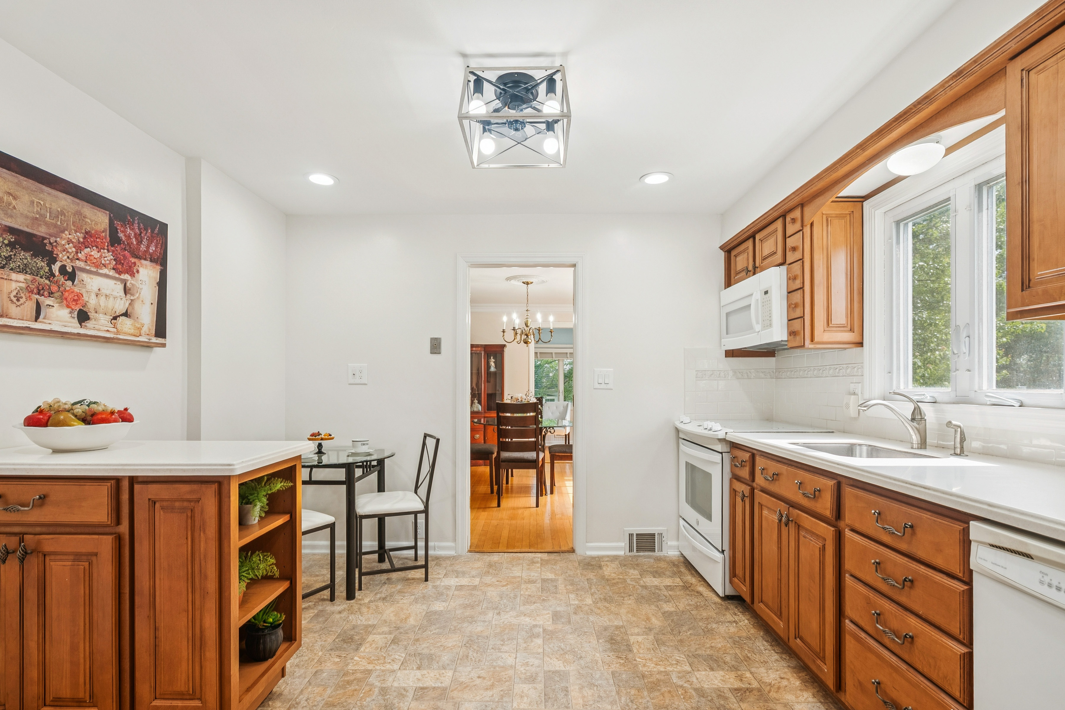 371 Fairview Avenue 