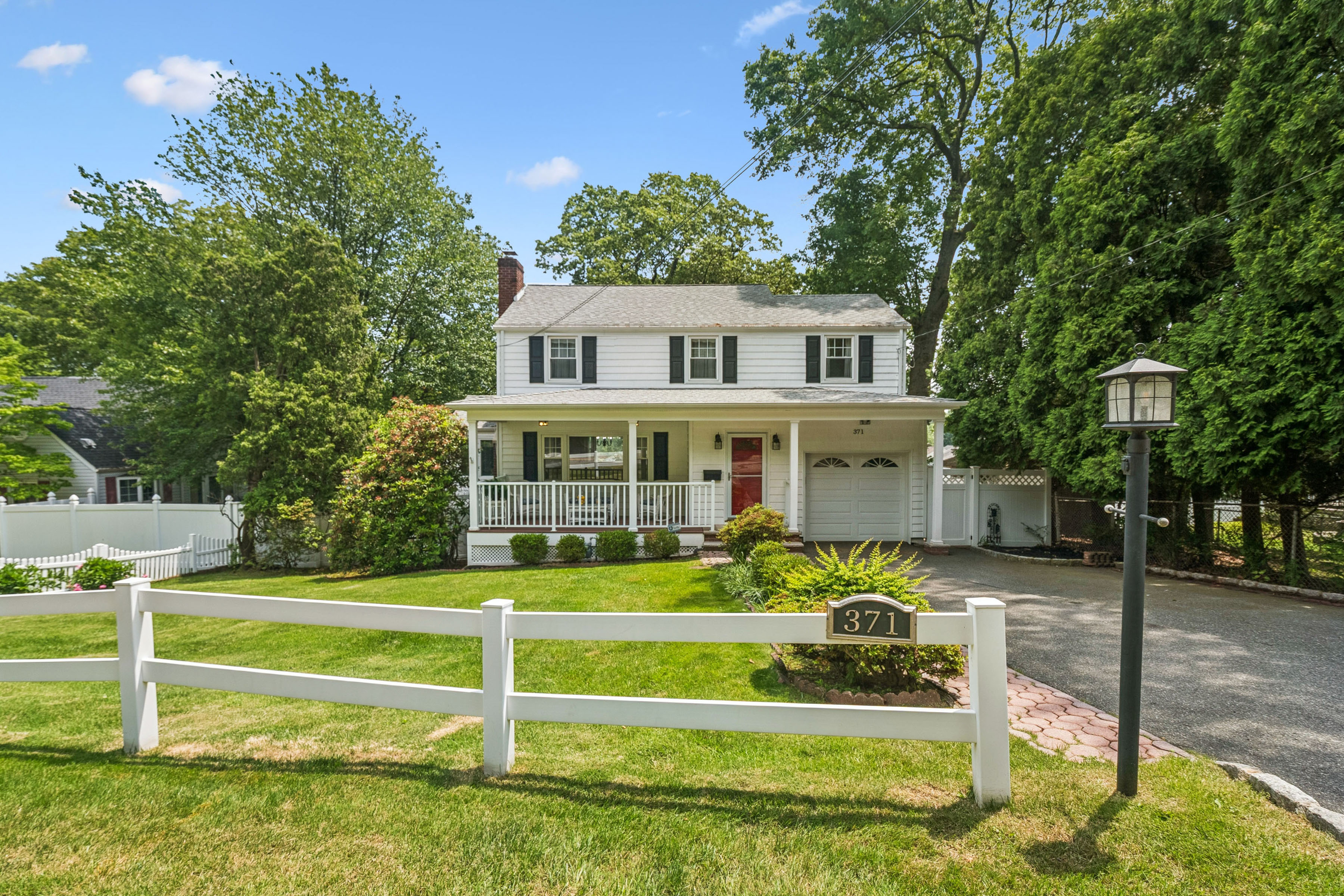 371 Fairview Avenue 