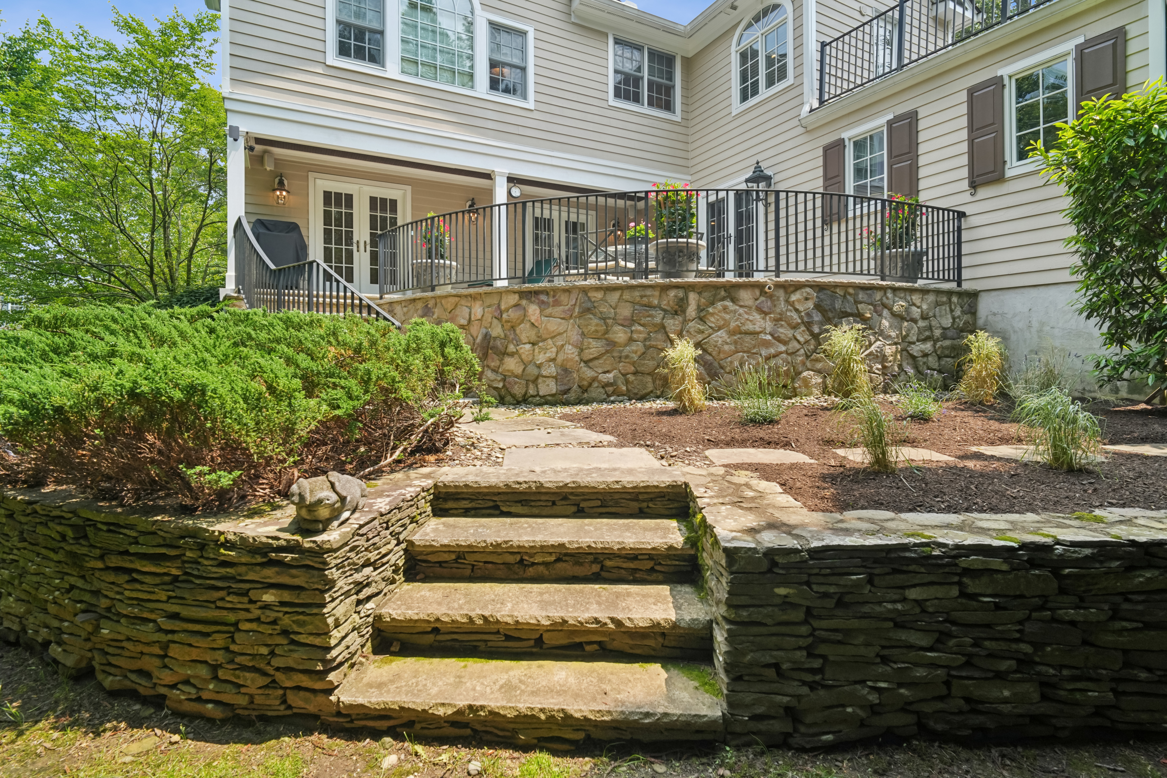 5 Wickham Way 