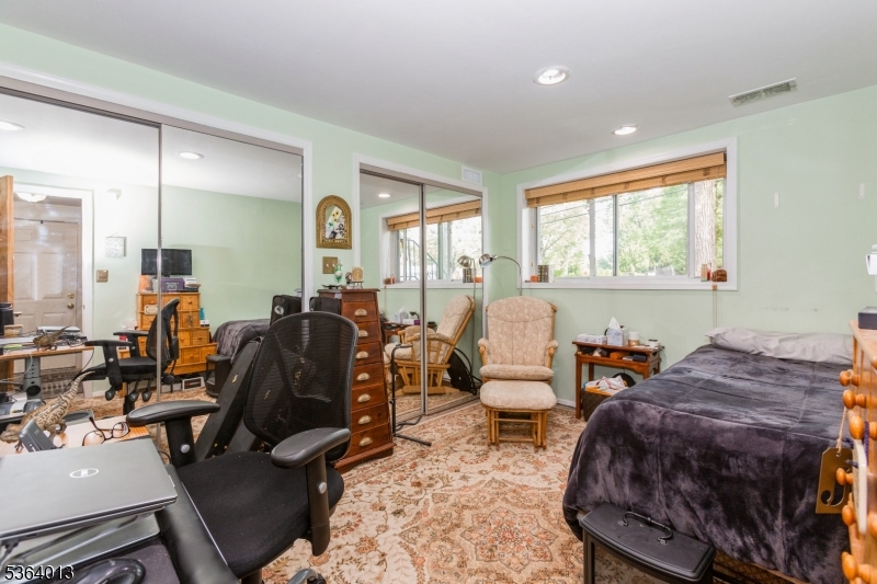 185 Coriell Ave
