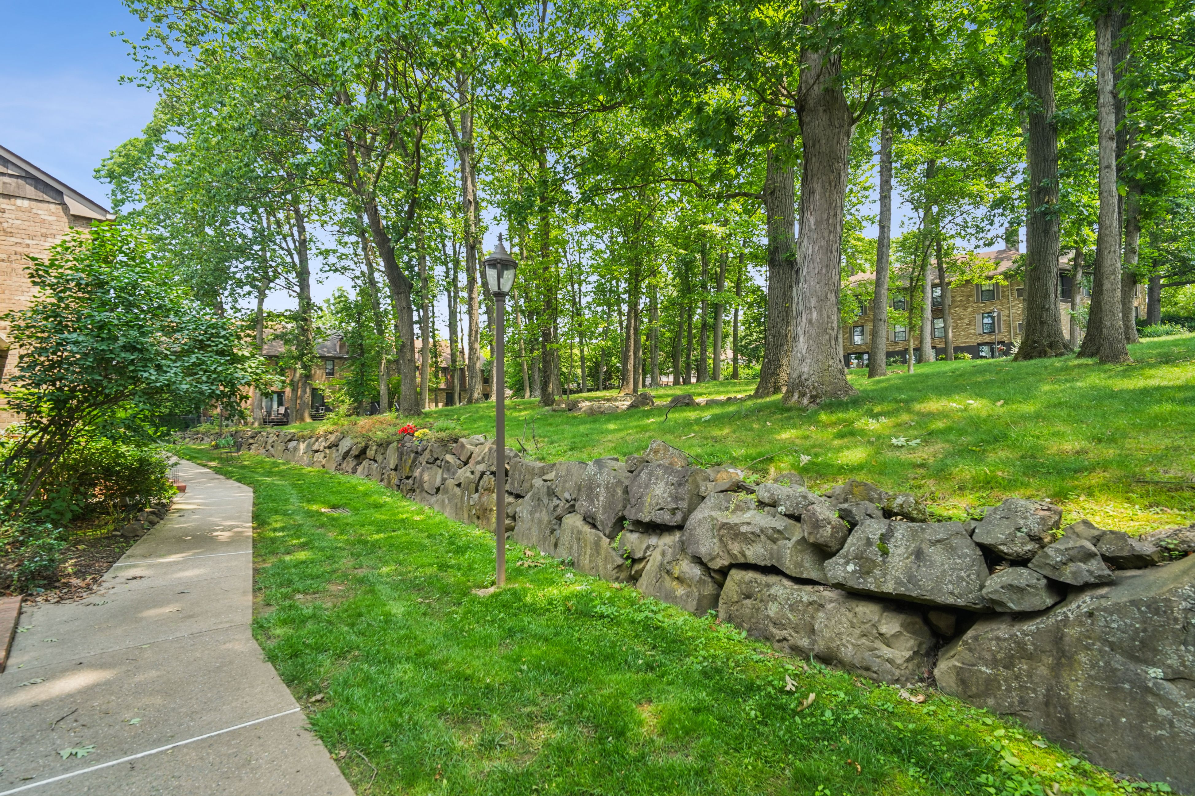 181 Long Hill Road #H3