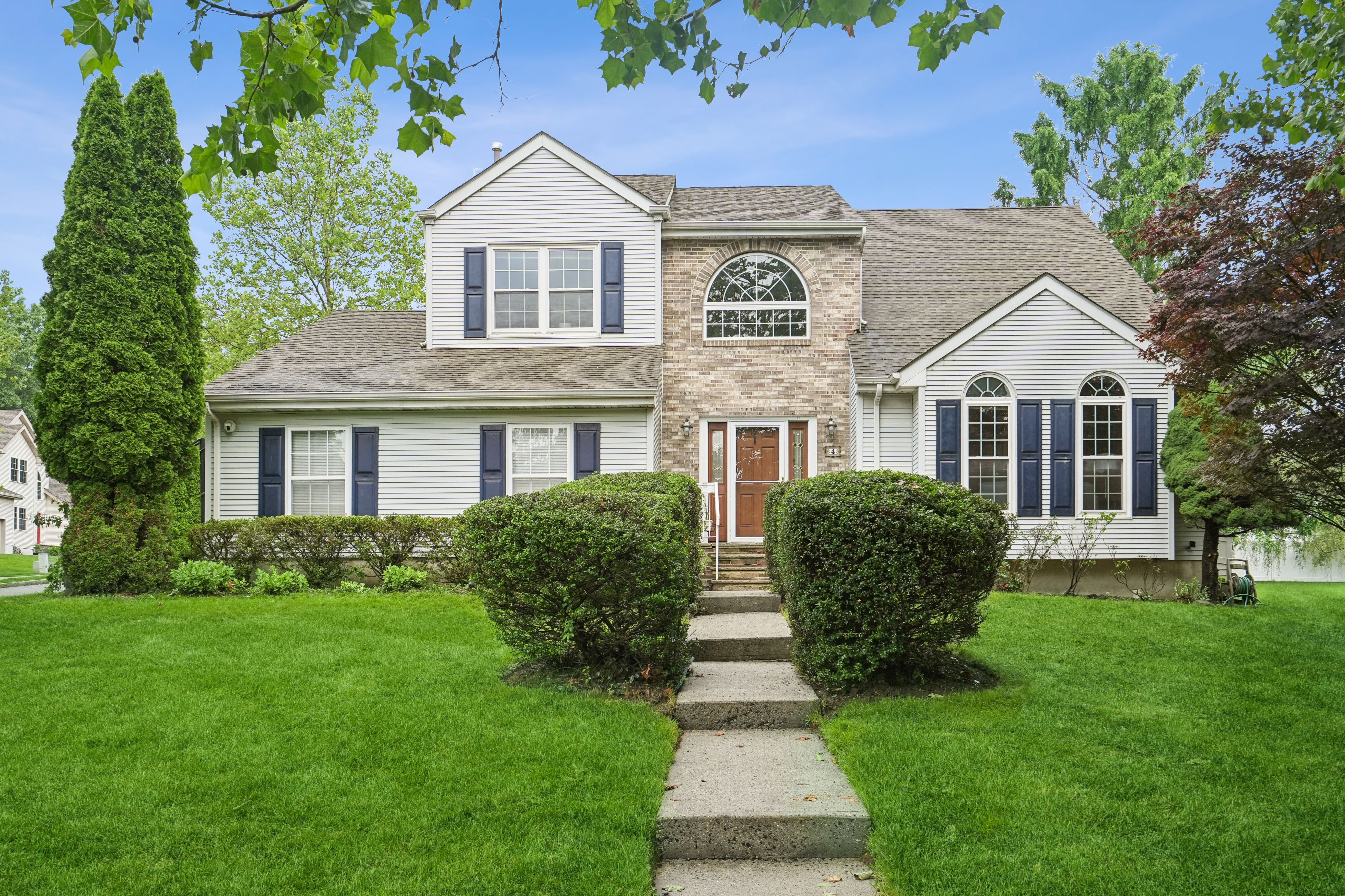 4 Galloway Court 