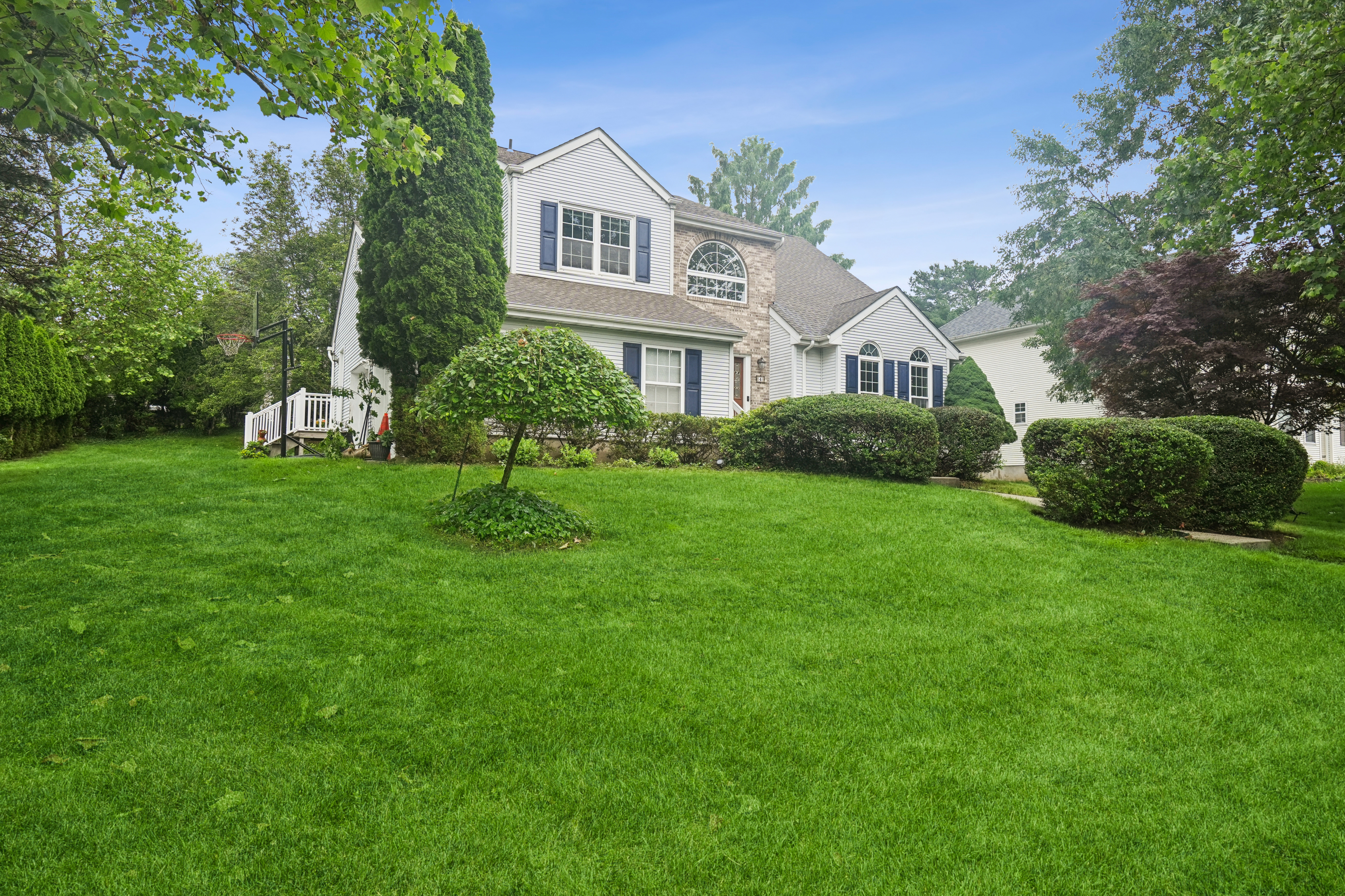 4 Galloway Court 