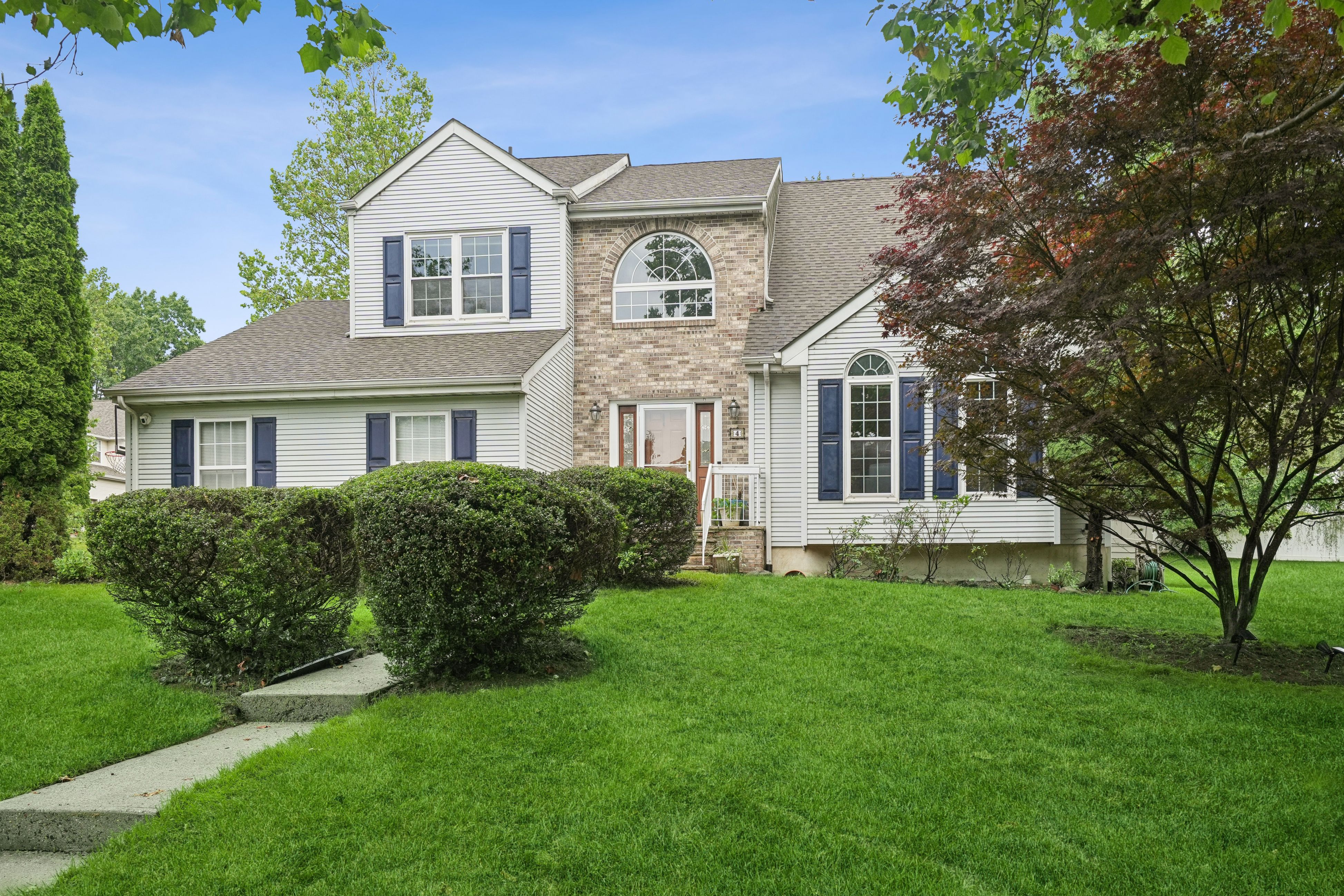 4 Galloway Court 