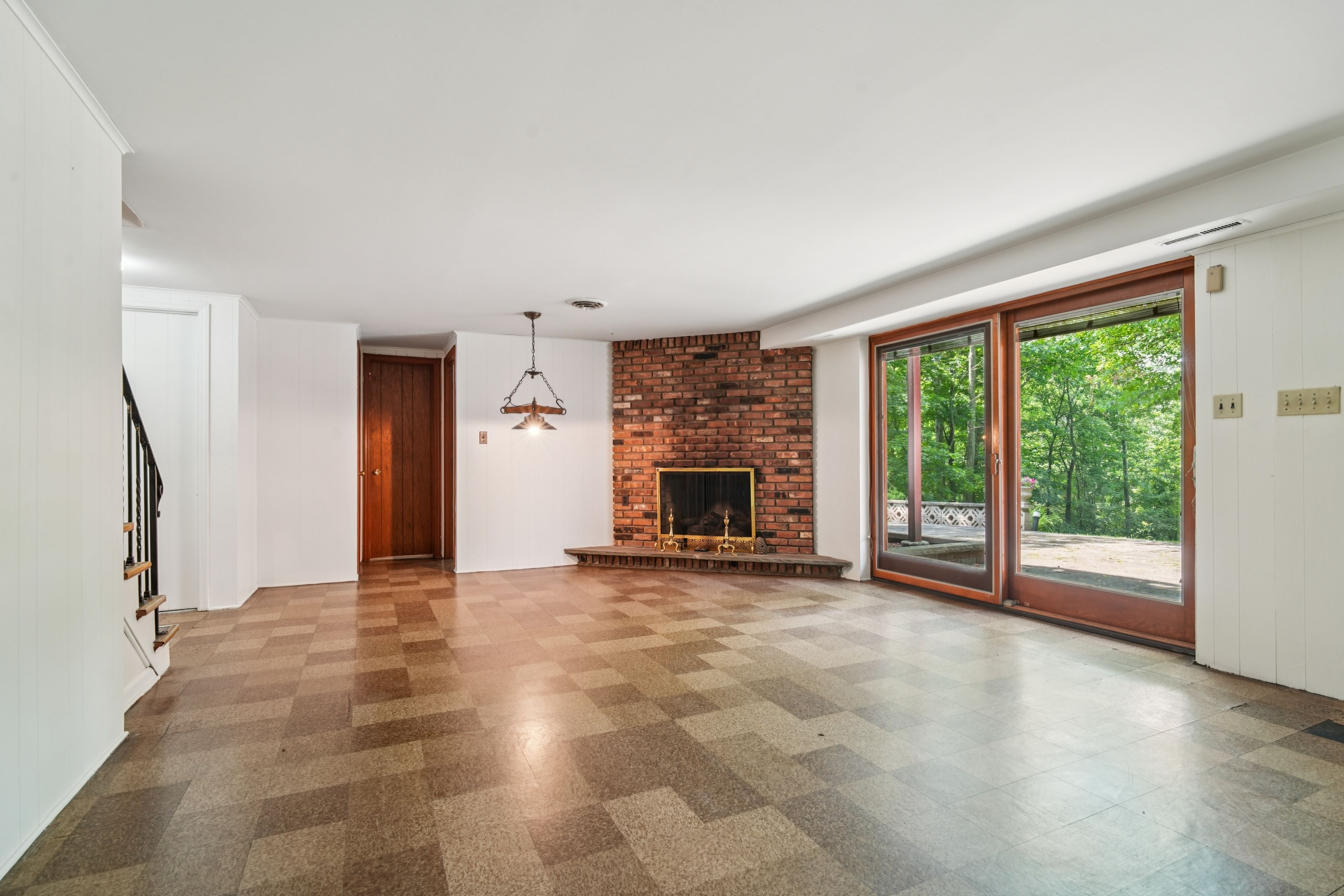 27 Cornell Drive 
