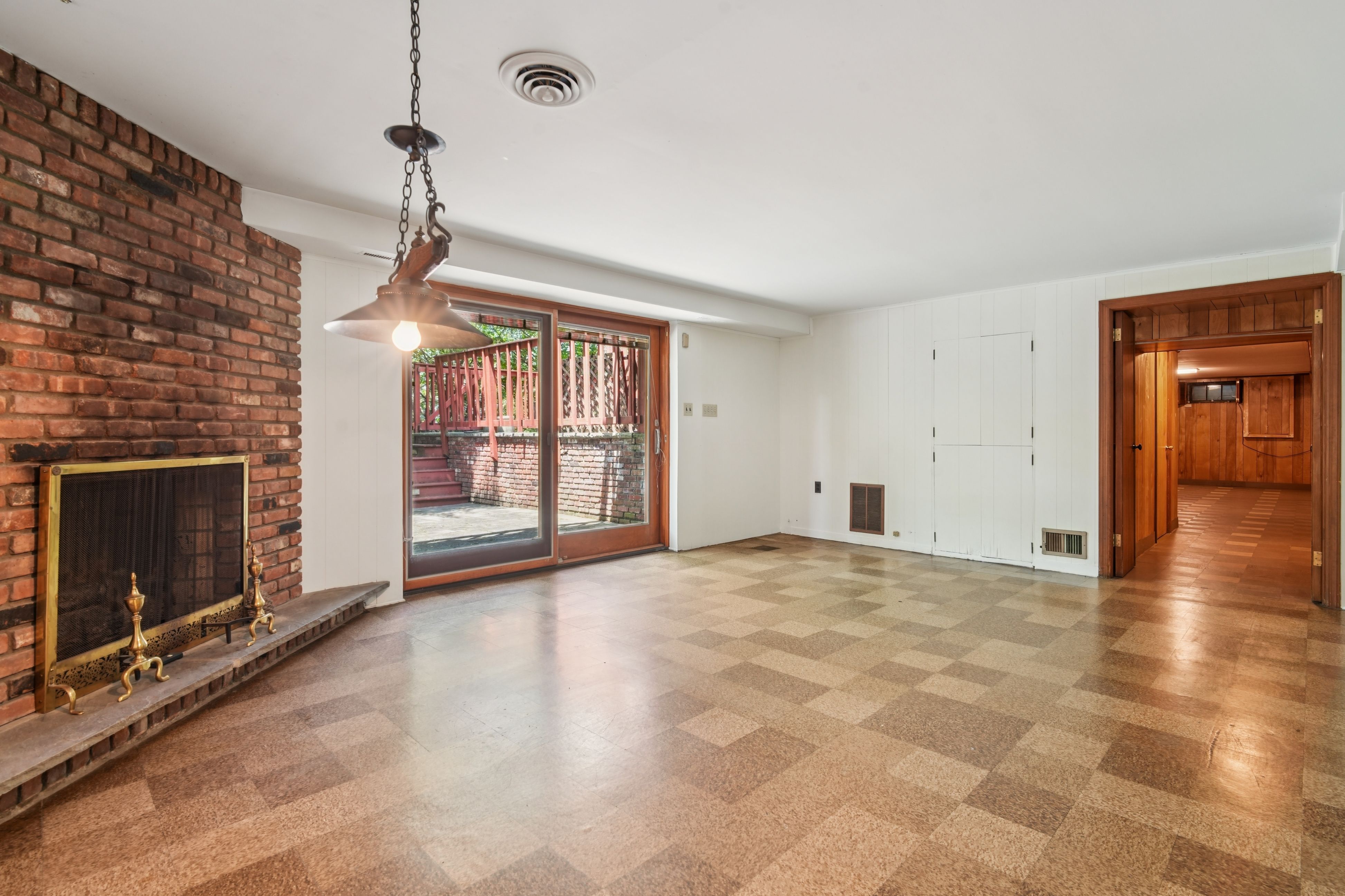 27 Cornell Drive 