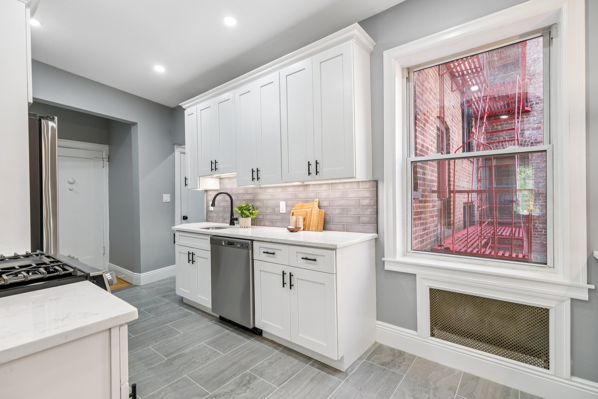 340 Fairmount Avenue Unit 203