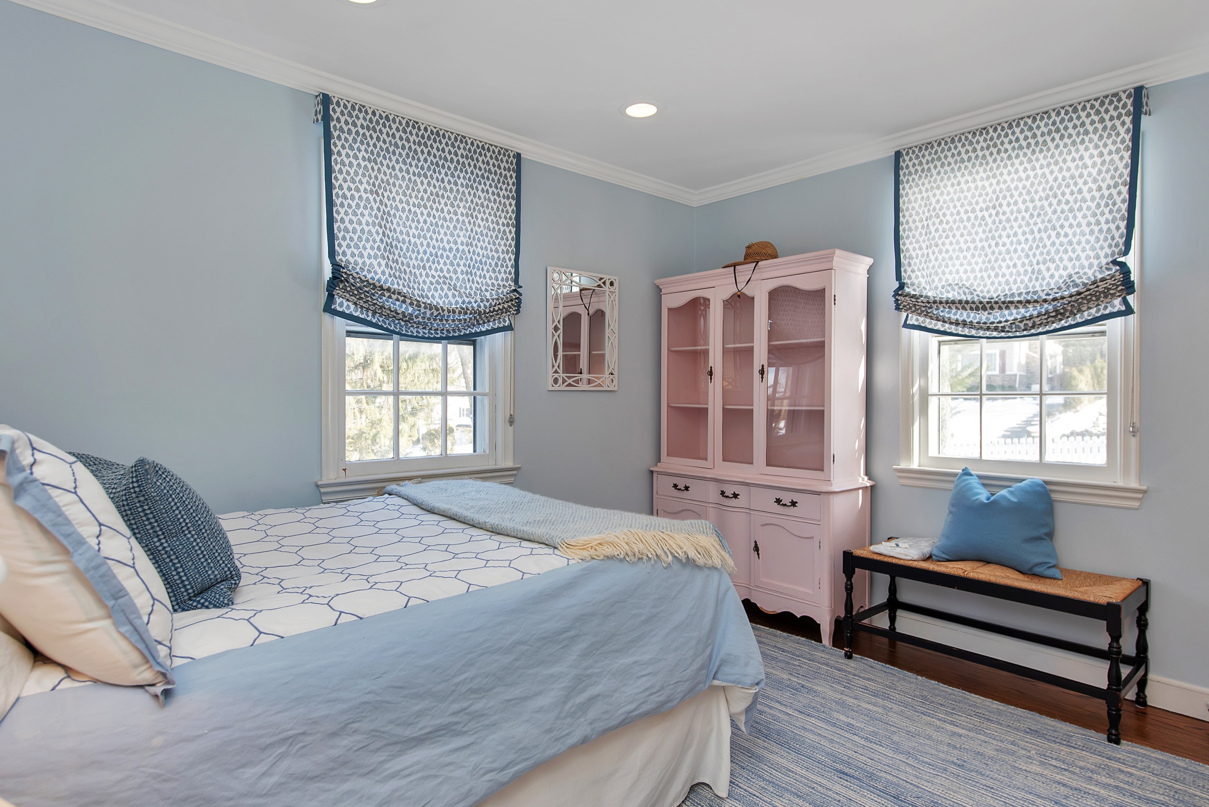 33 Tall Oaks Drive, New Providence 