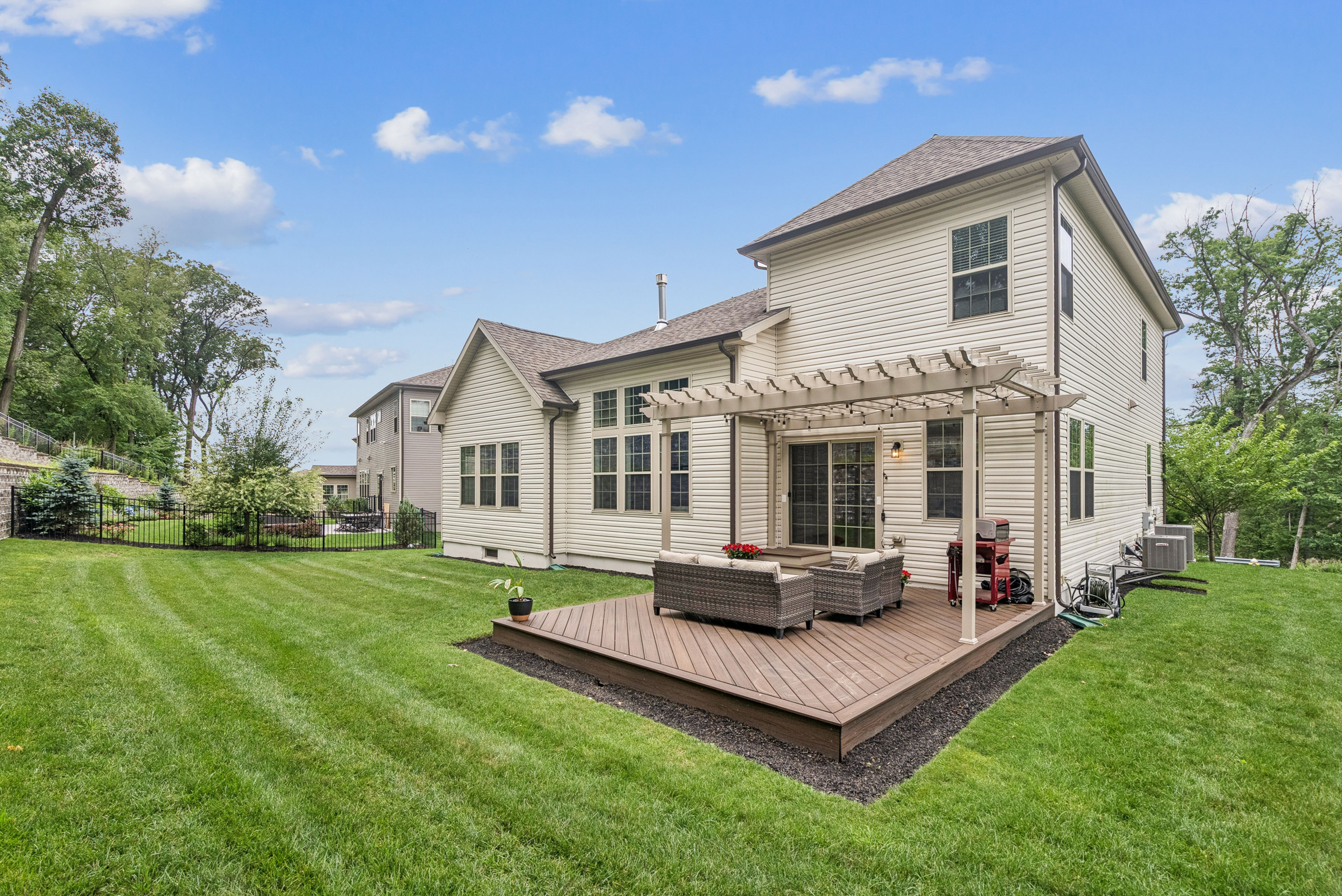 12 Hilltop Drive 