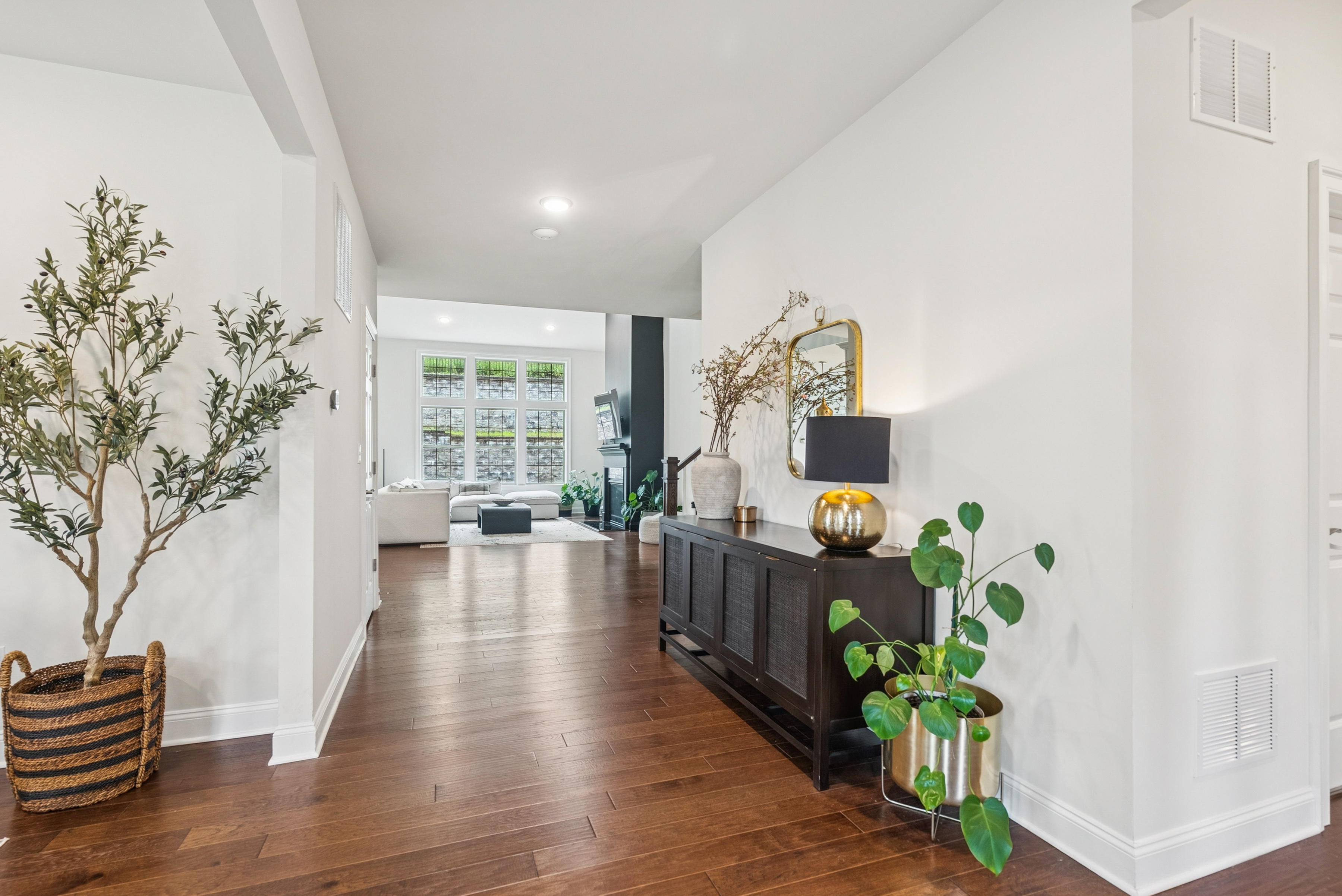12 Hilltop Drive 