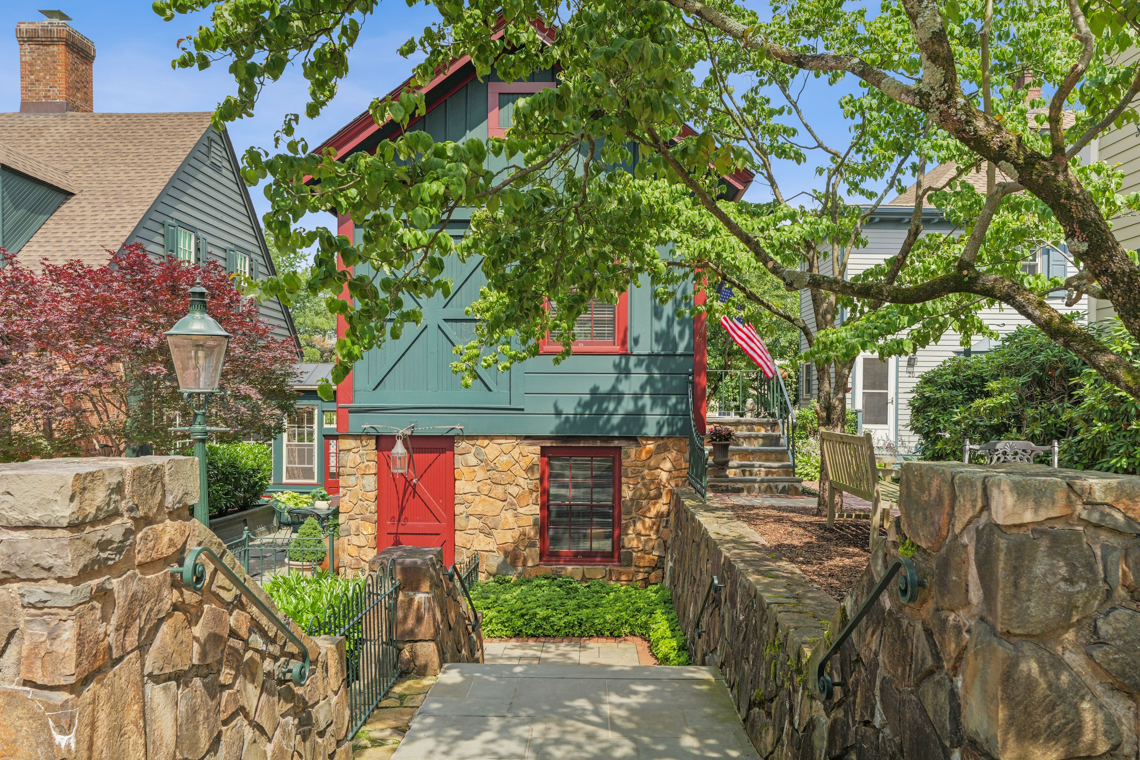 15 Murray Hill Square 