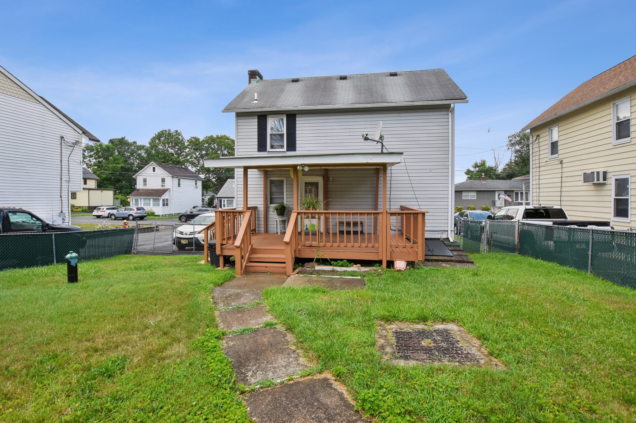 558 Main Street 