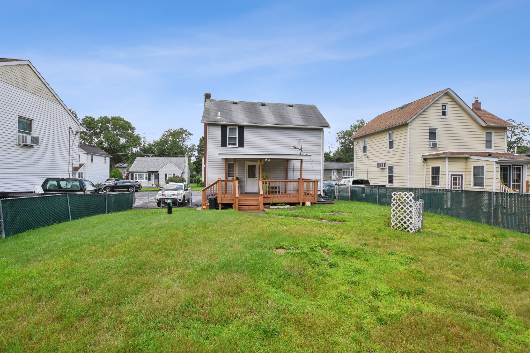 558 Main Street 