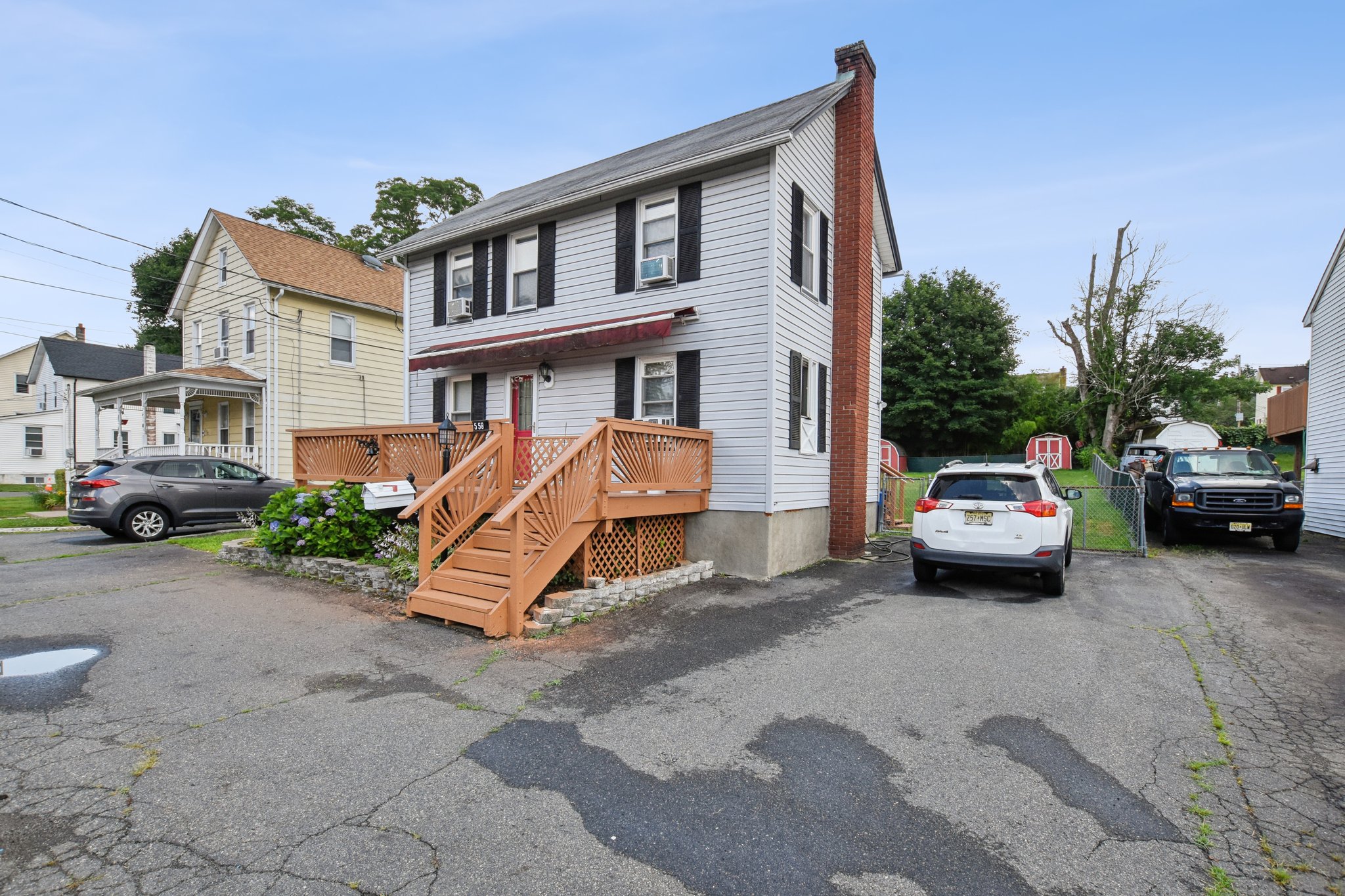 558 Main Street 