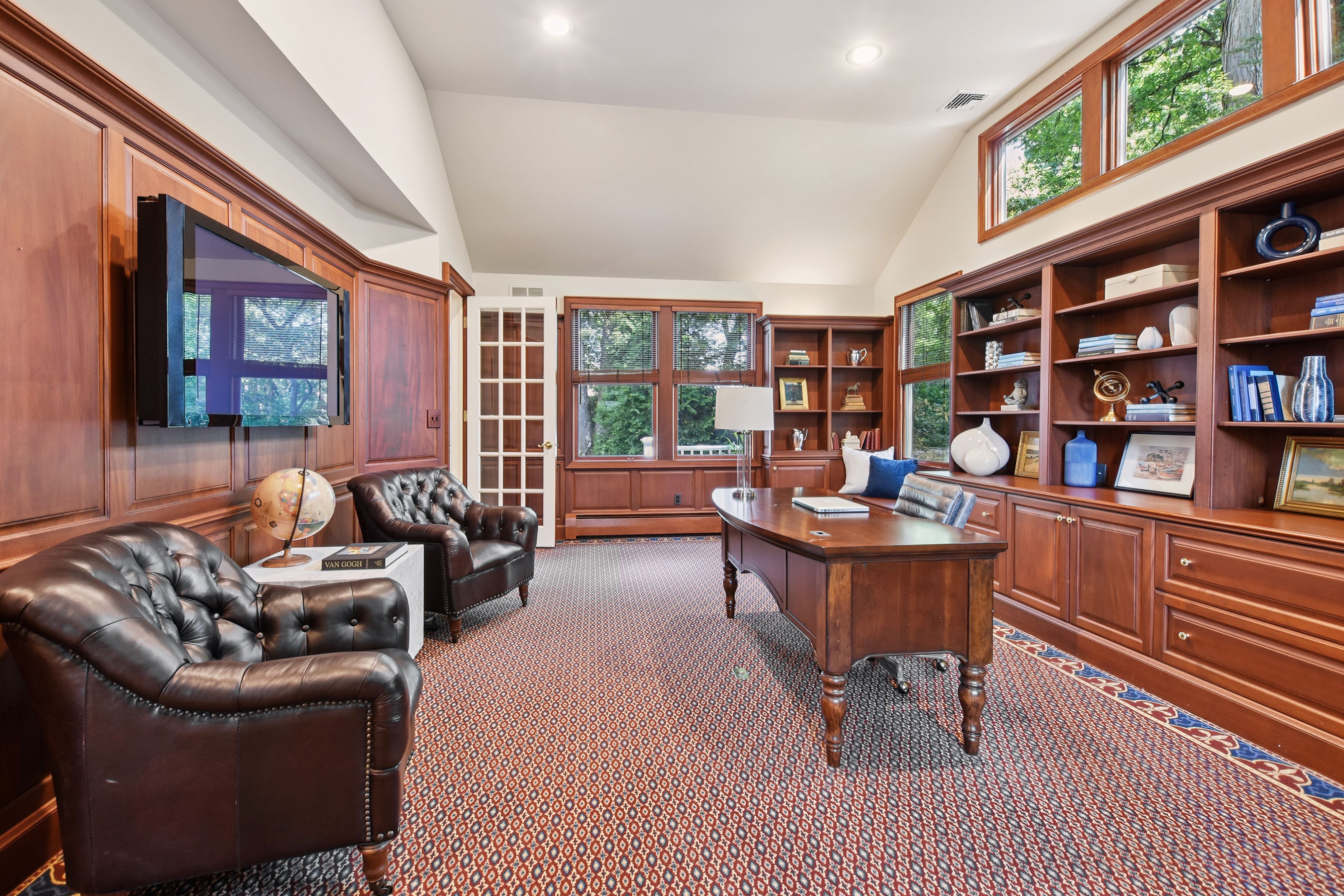 39 Oakridge Avenue 