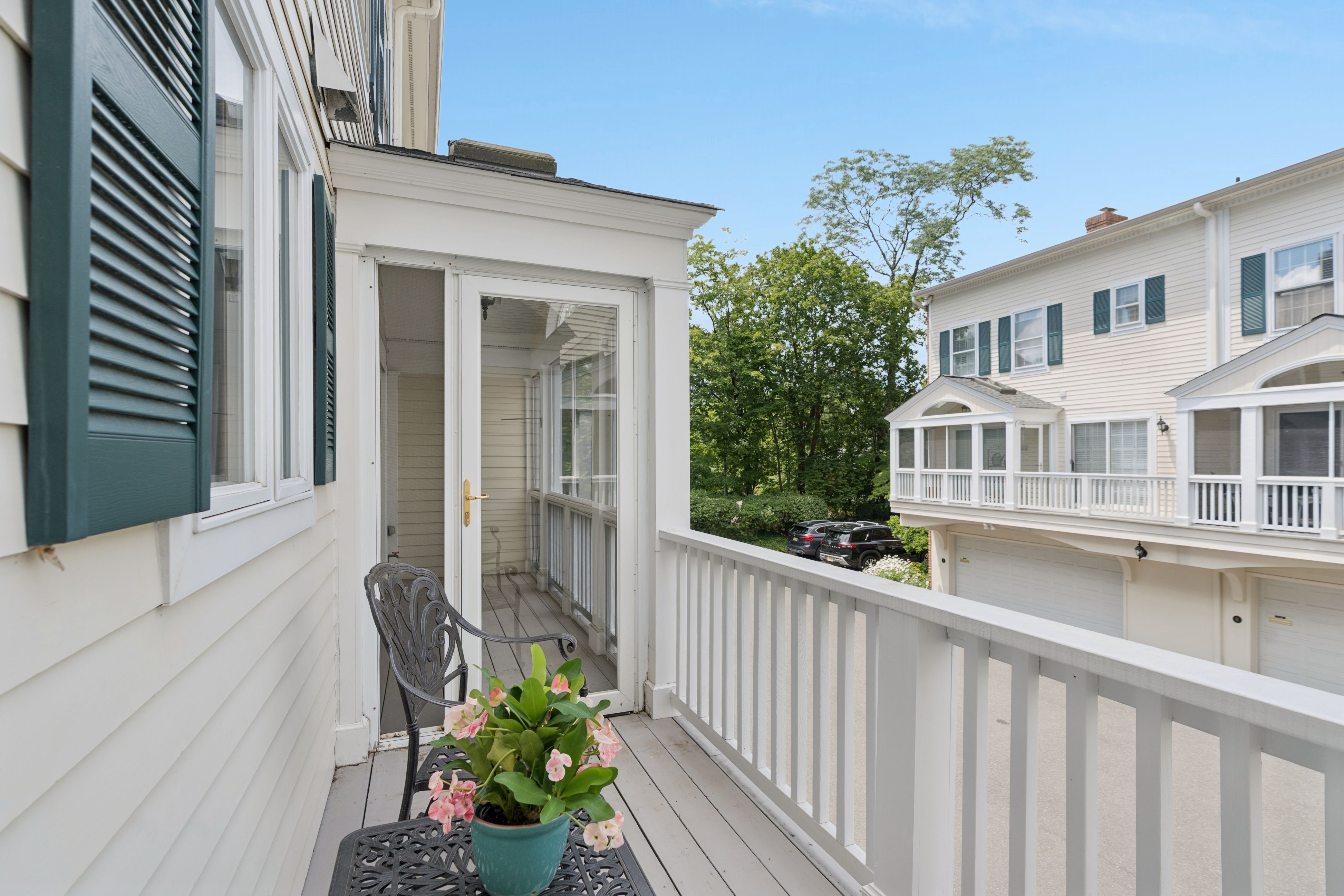 50 New England Avenue Apt C