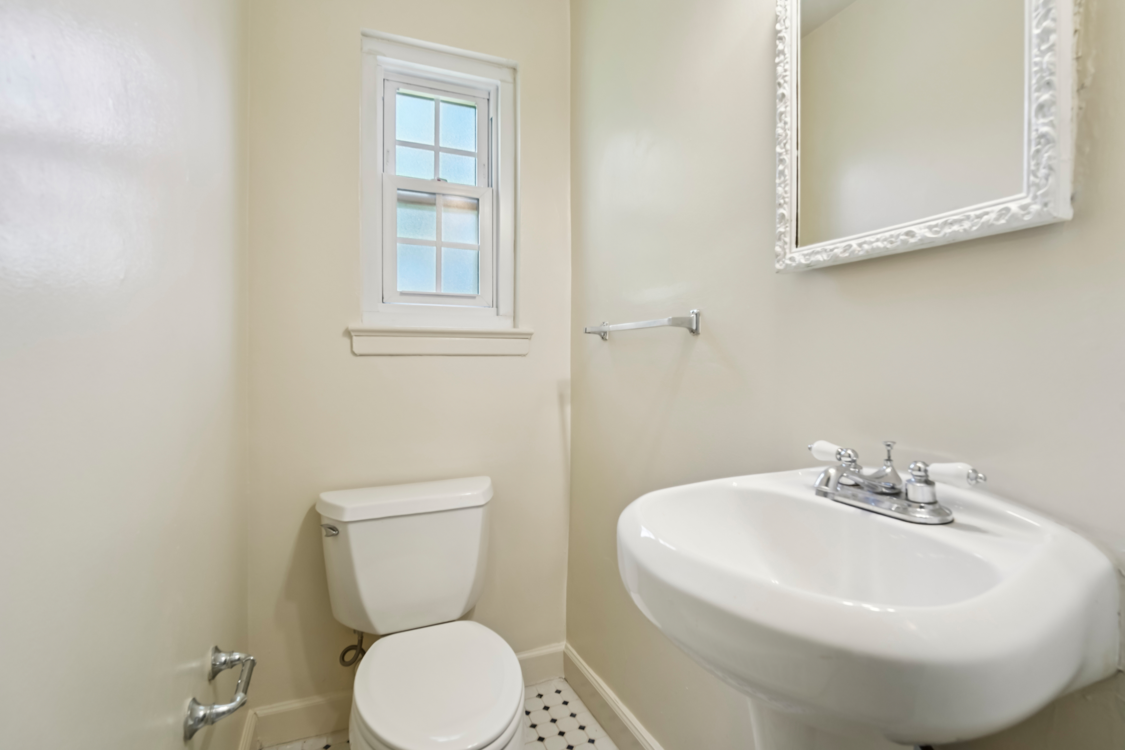 12 South Mountain Avenue Apt. 18