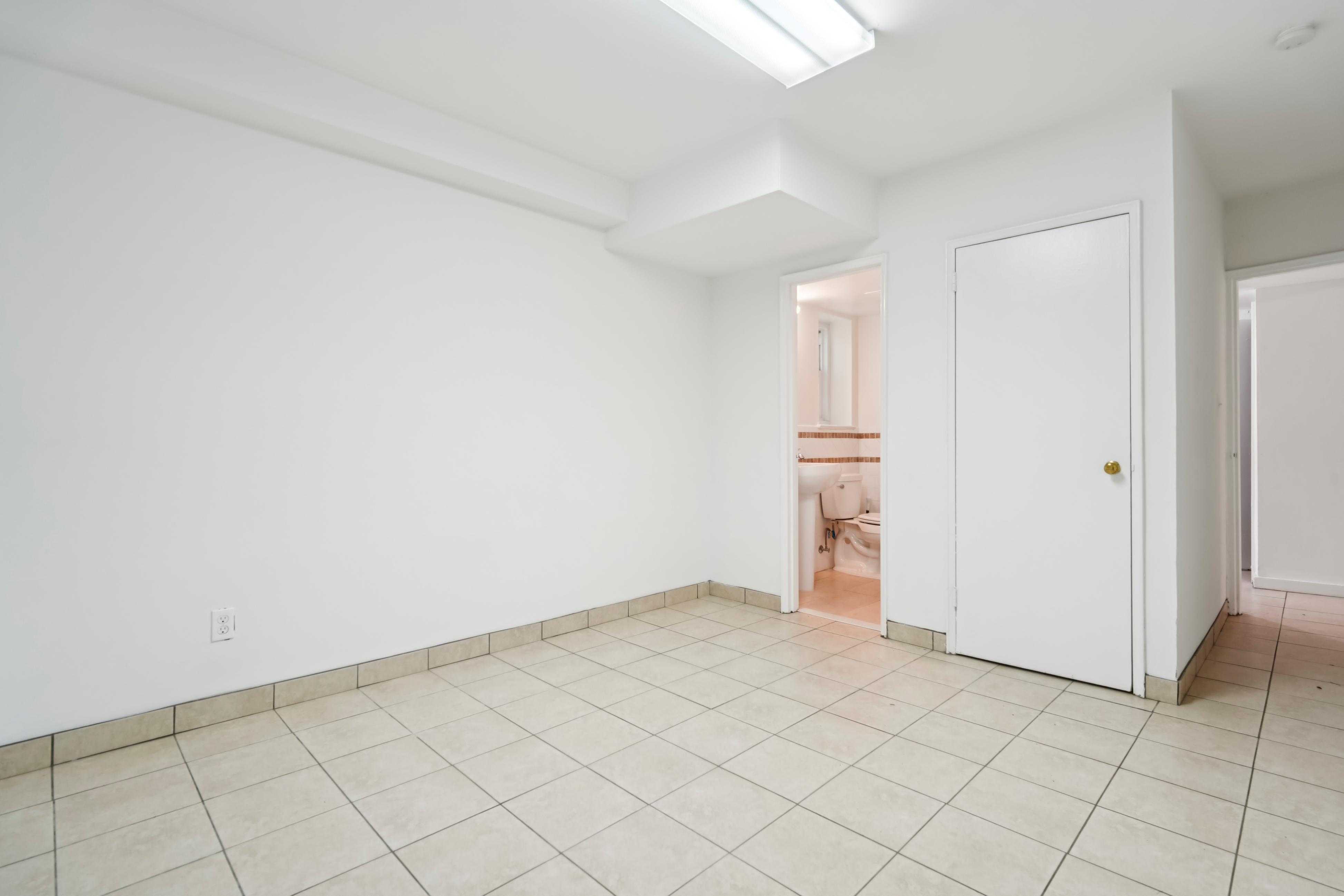 12 South Mountain Avenue Apt. 18