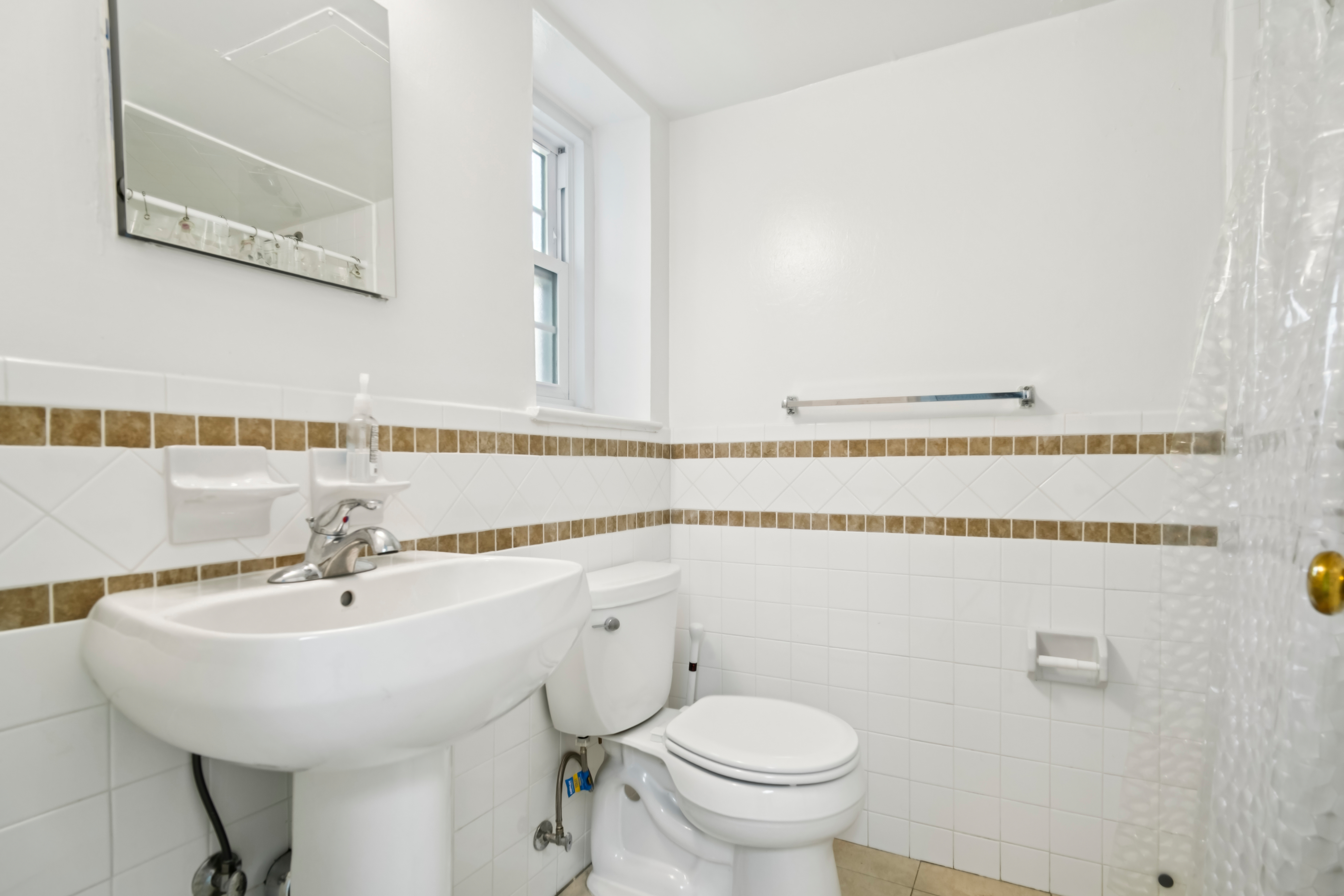 12 South Mountain Avenue Apt. 18