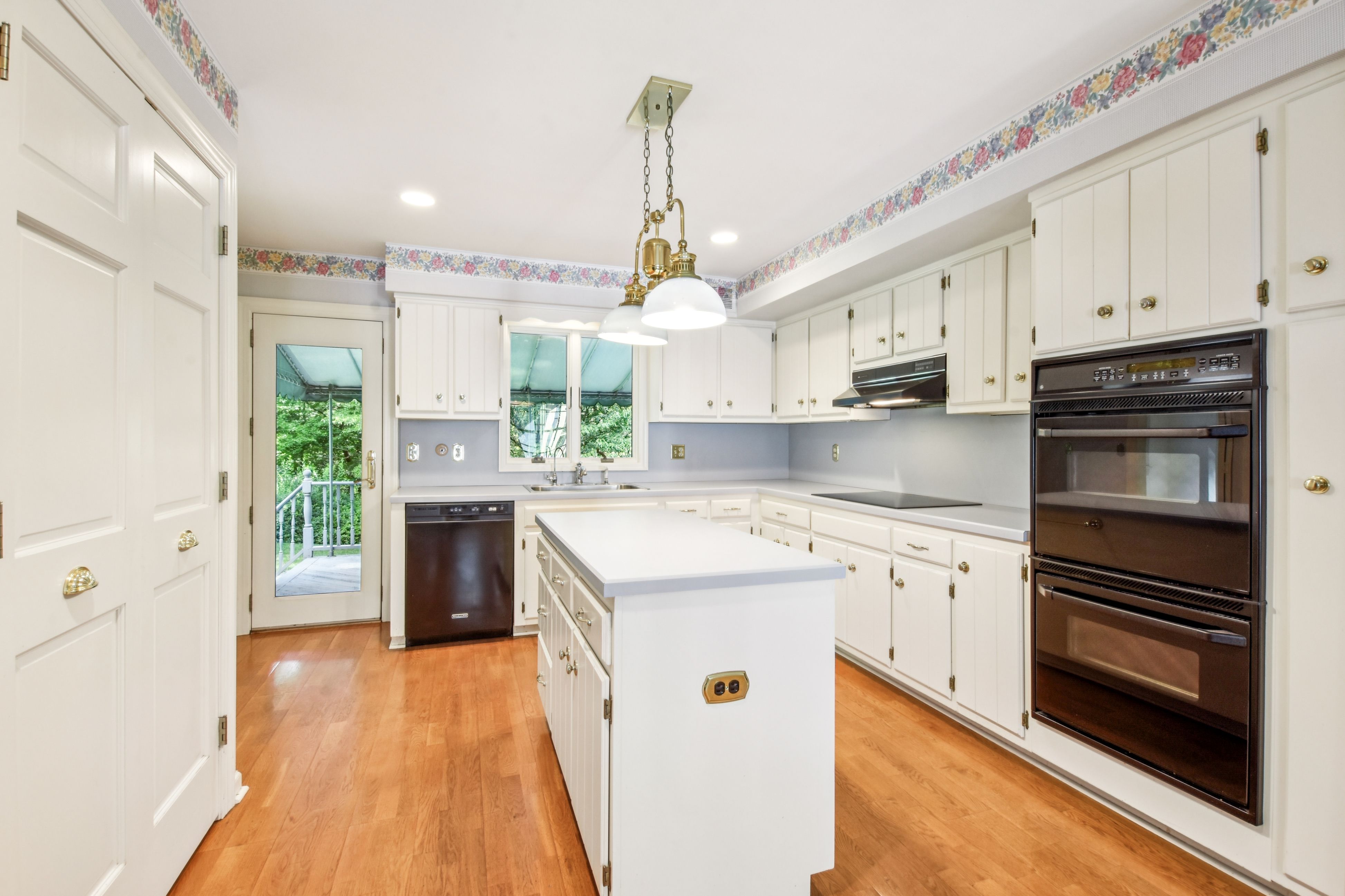 41 Twinbrooks Trail 