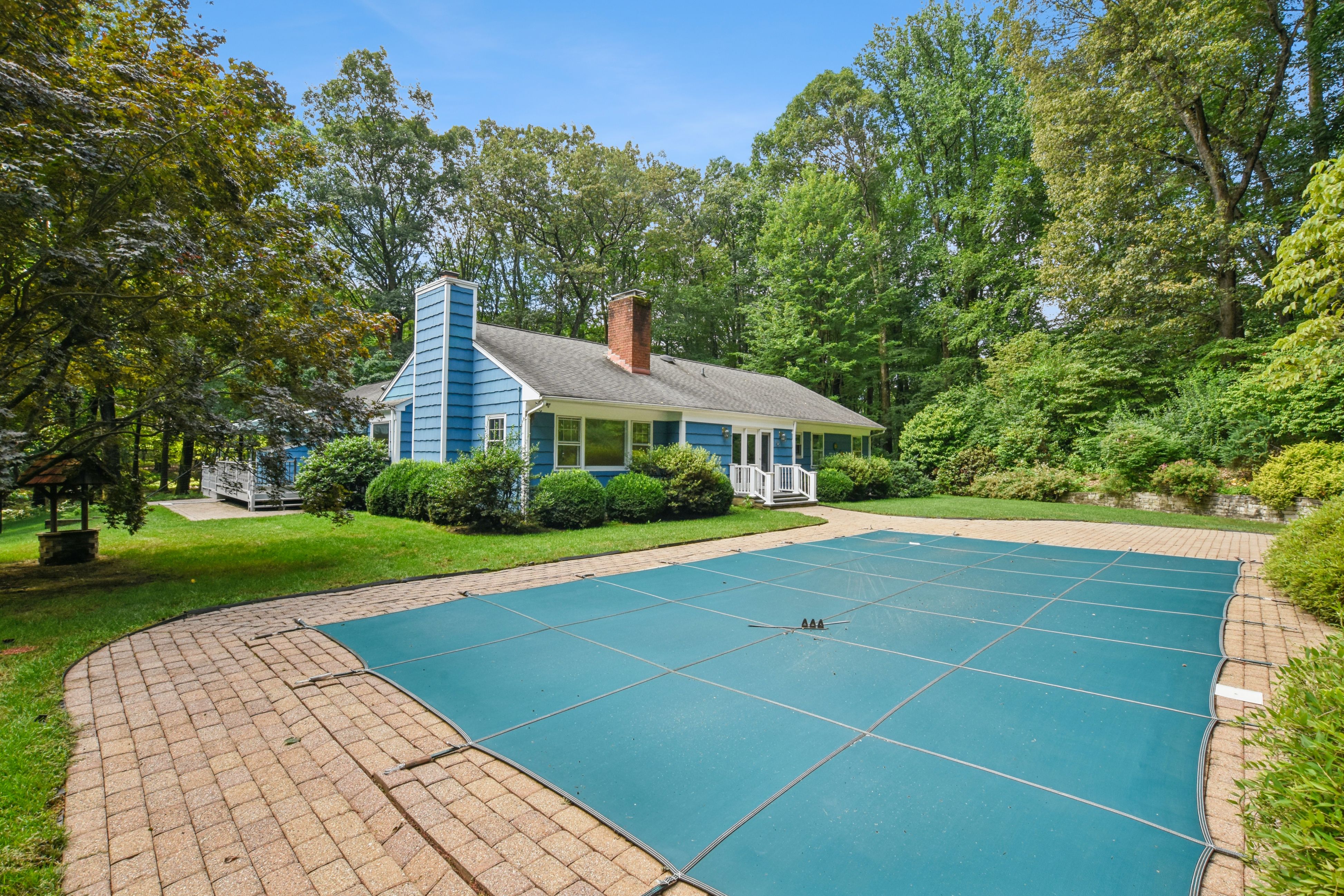 41 Twinbrooks Trail 