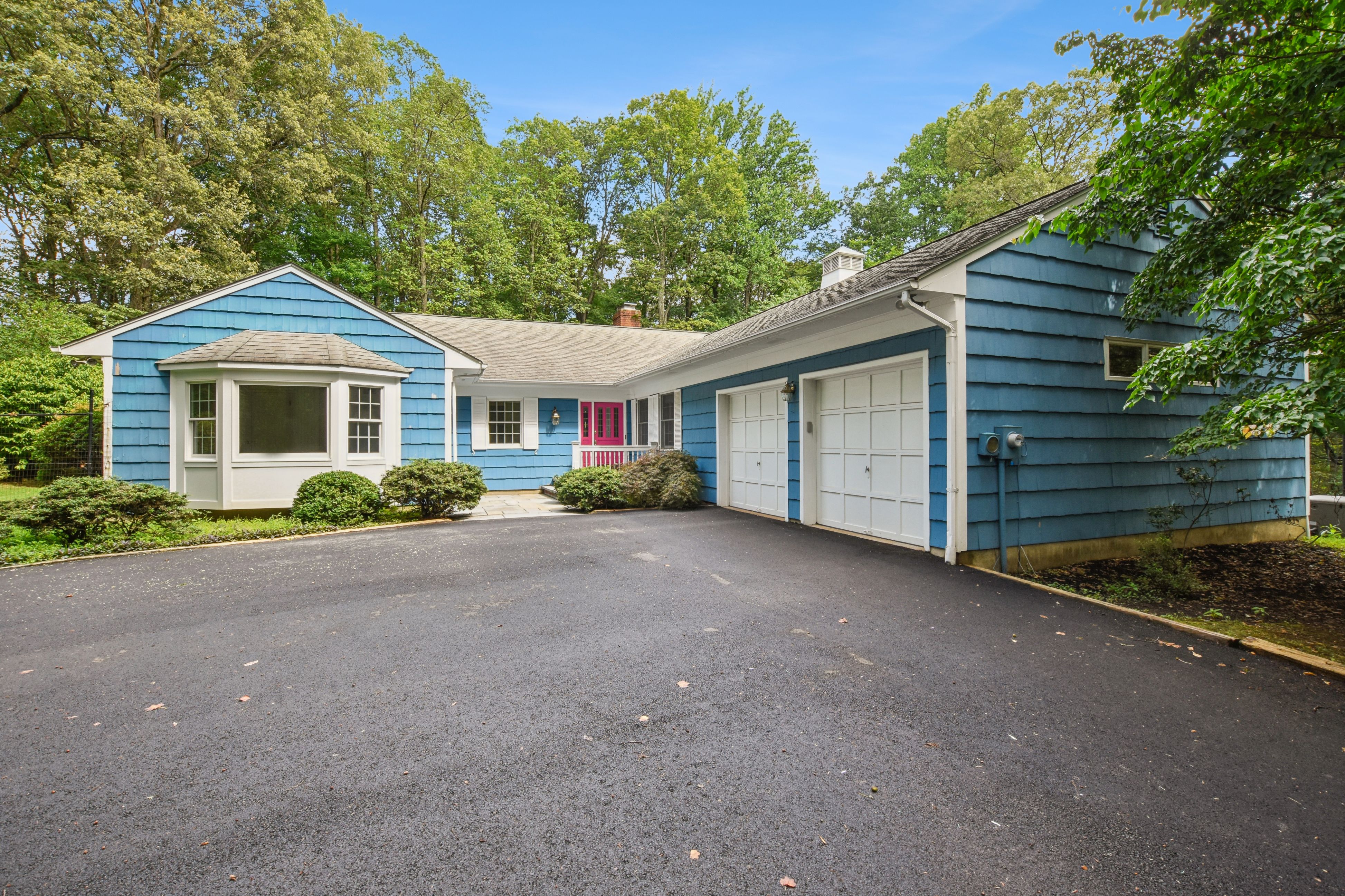 41 Twinbrooks Trail 
