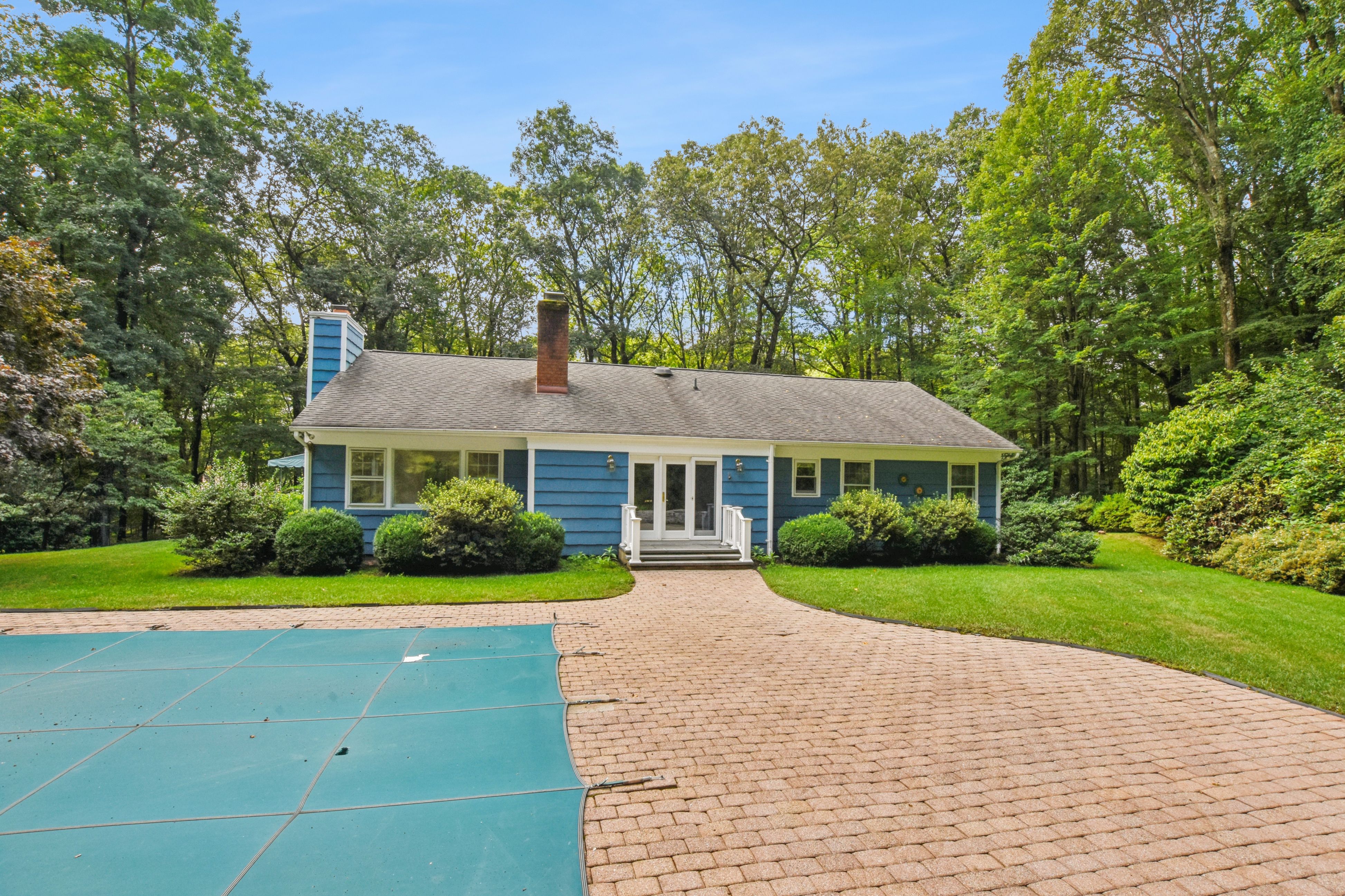 41 Twinbrooks Trail 